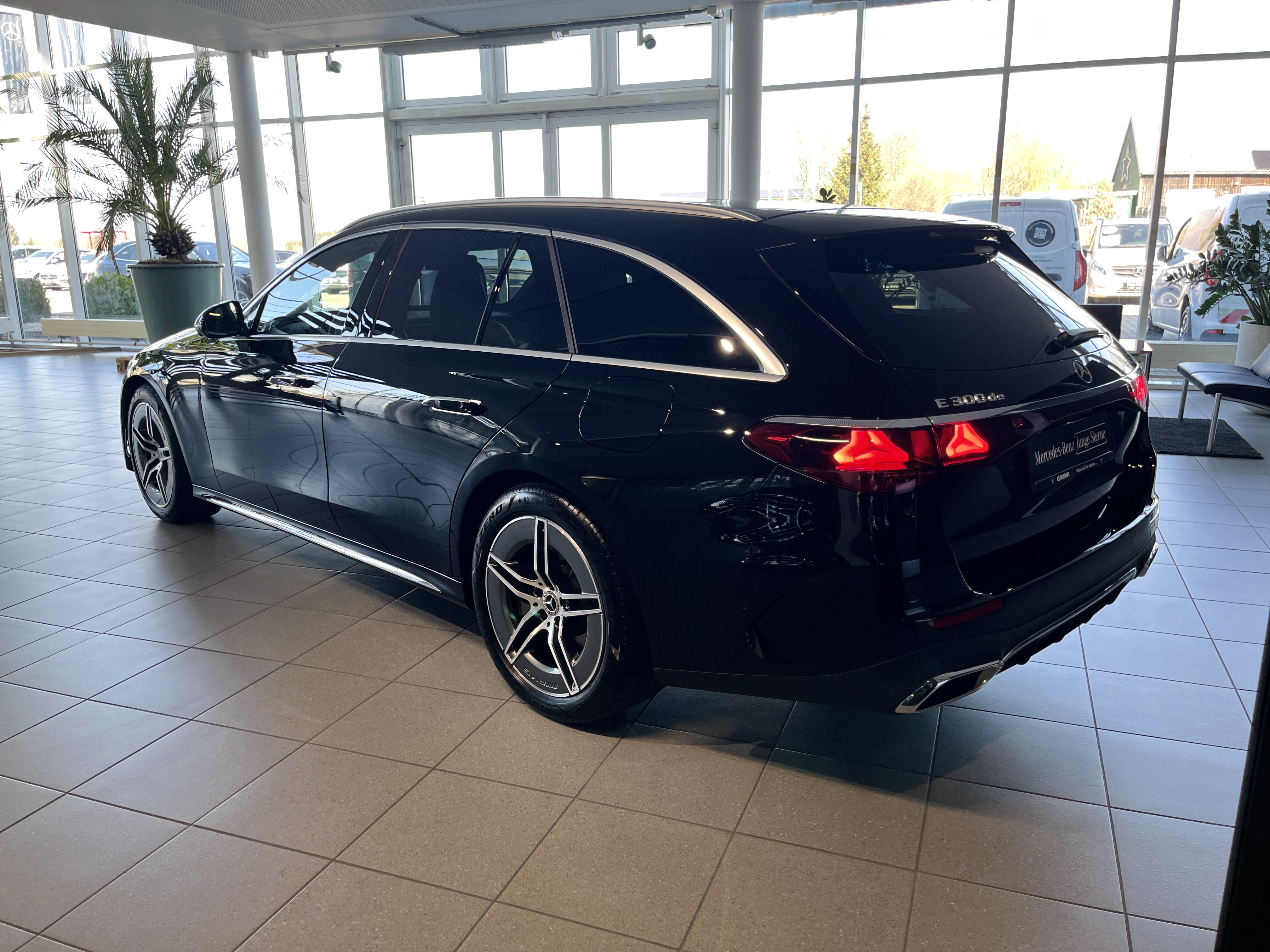 Mercedes-Benz E 300 de T