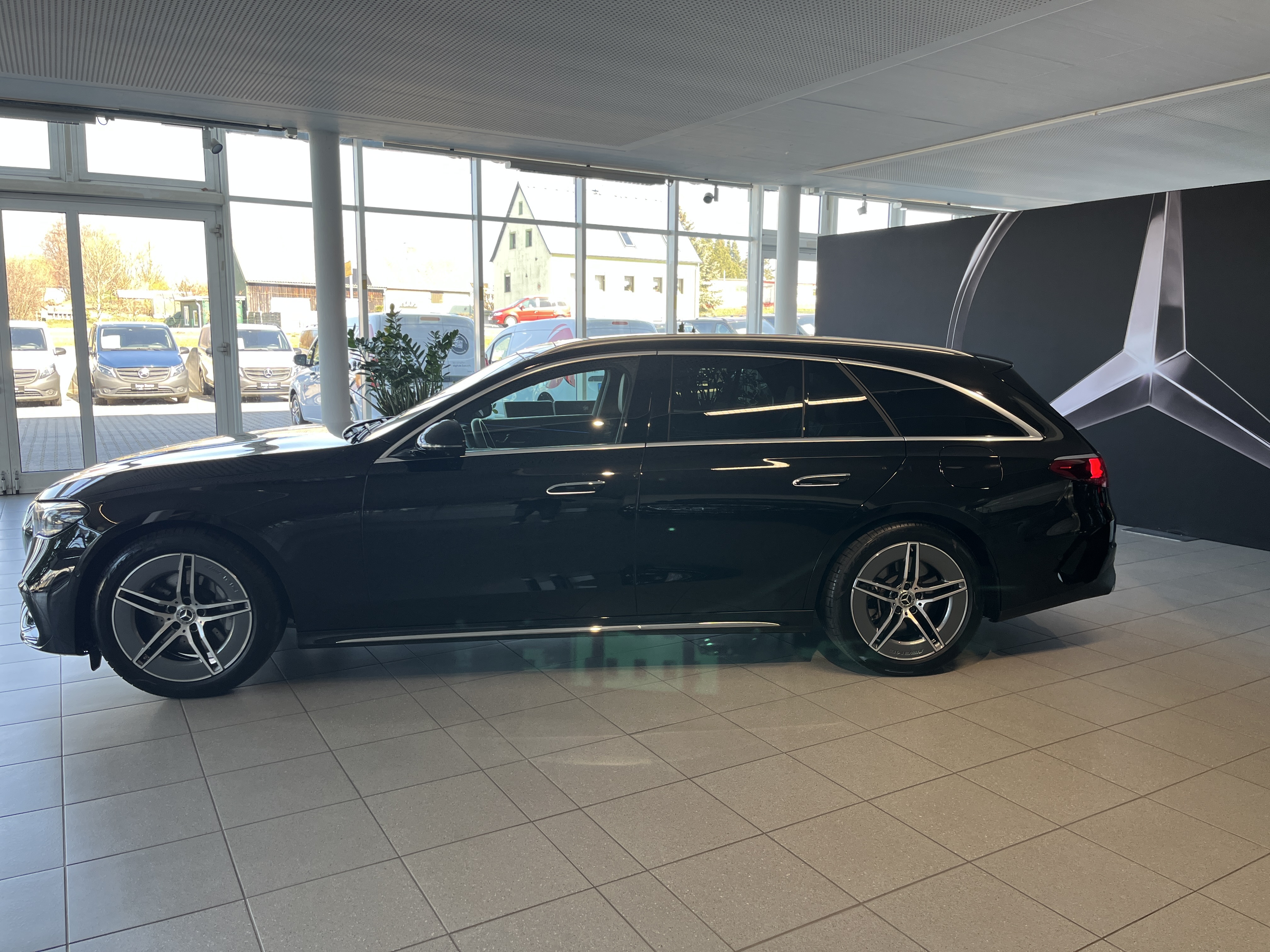 Mercedes-Benz E 300 de T