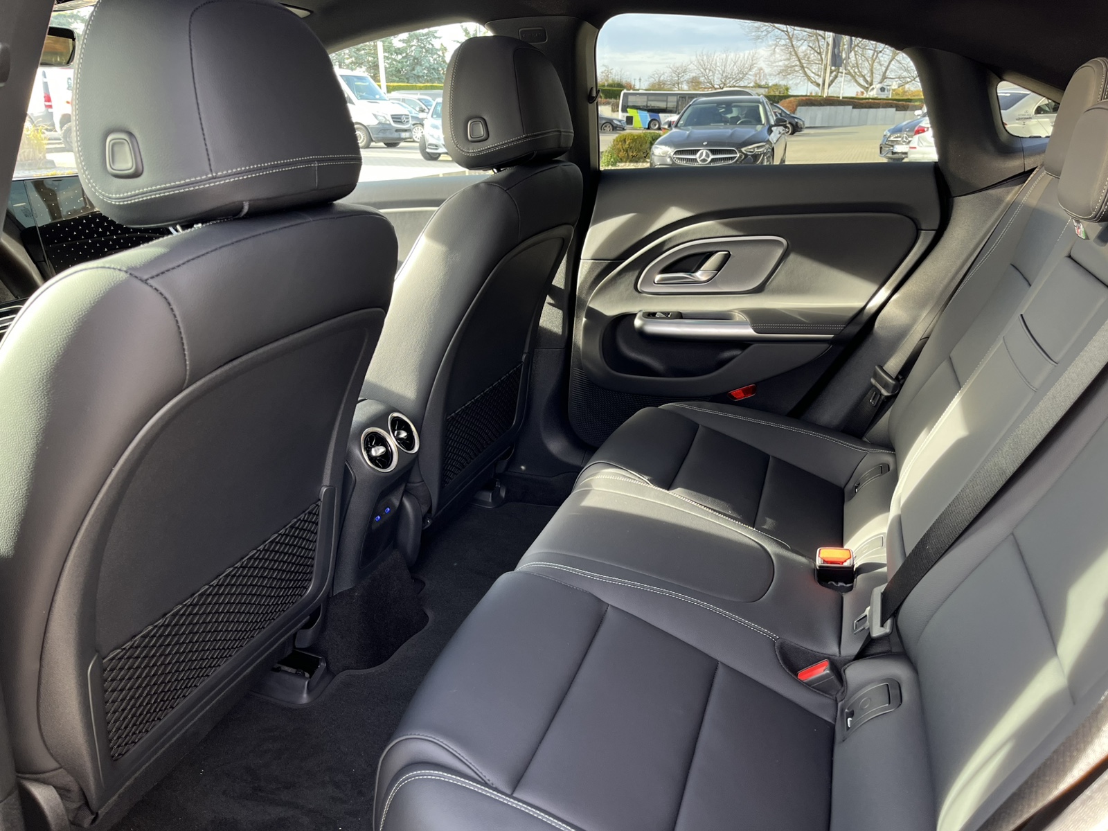 Mercedes-Benz CLA 250 +