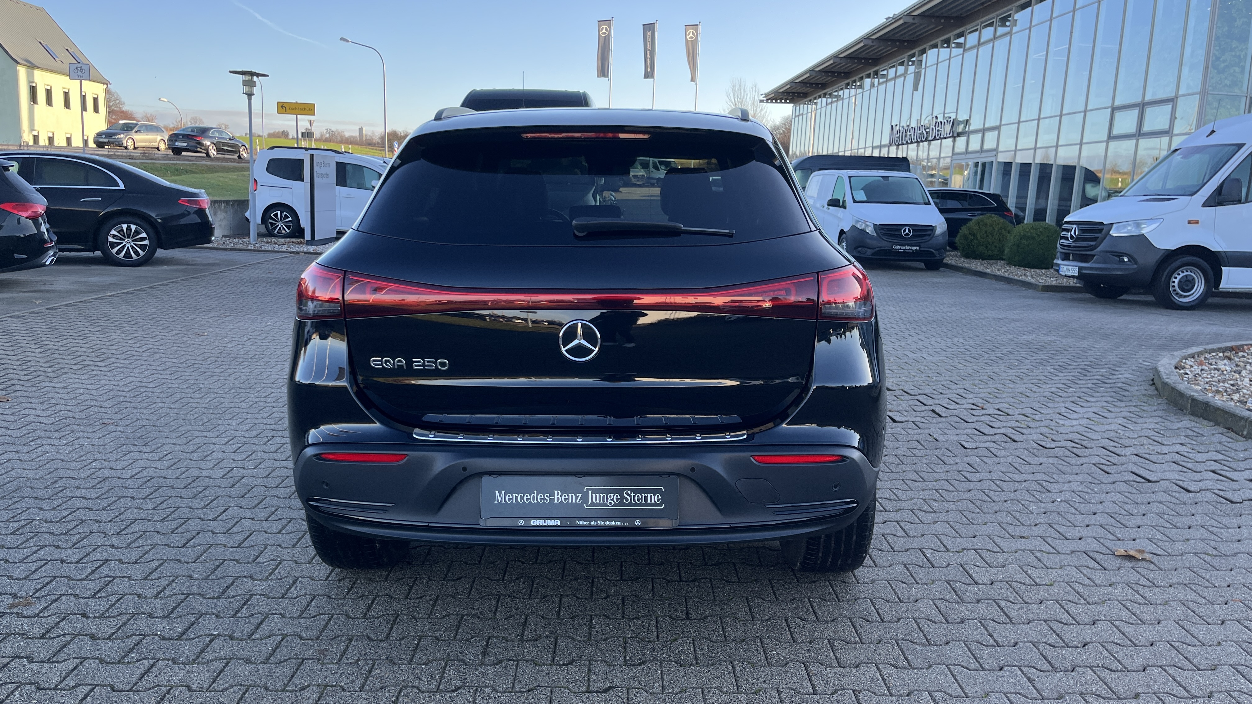 Mercedes-Benz EQA 250 