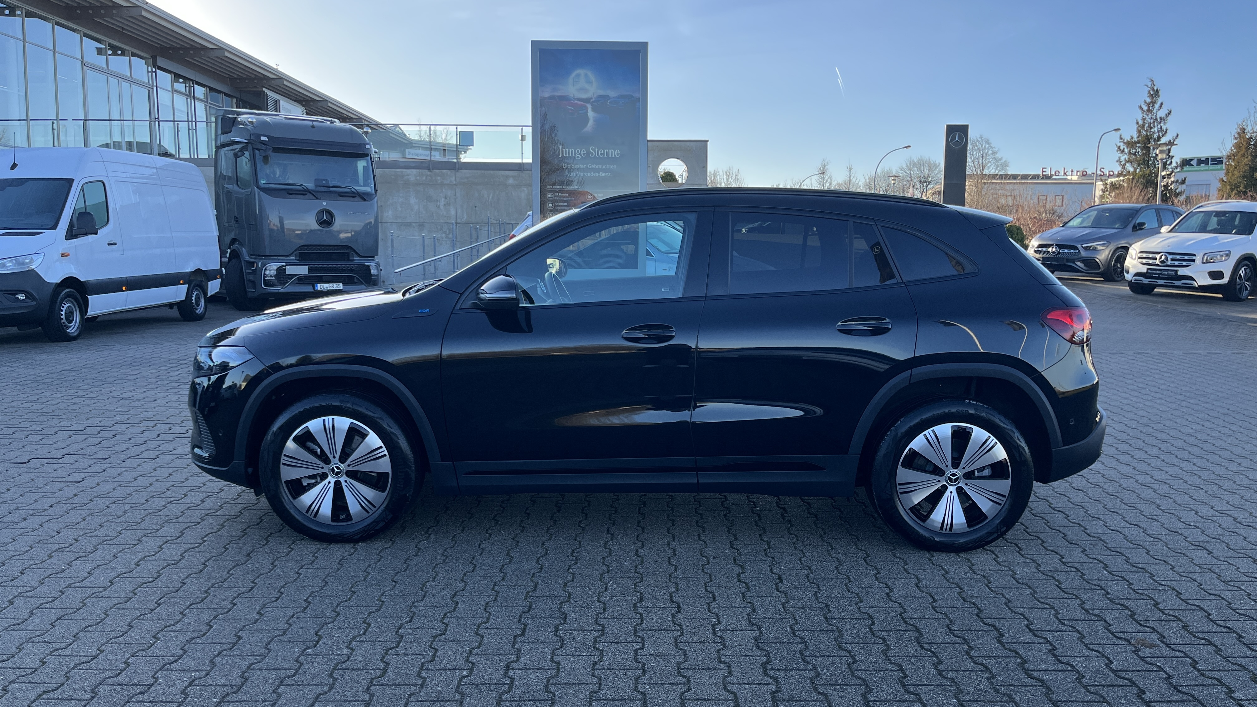 Mercedes-Benz EQA 250 