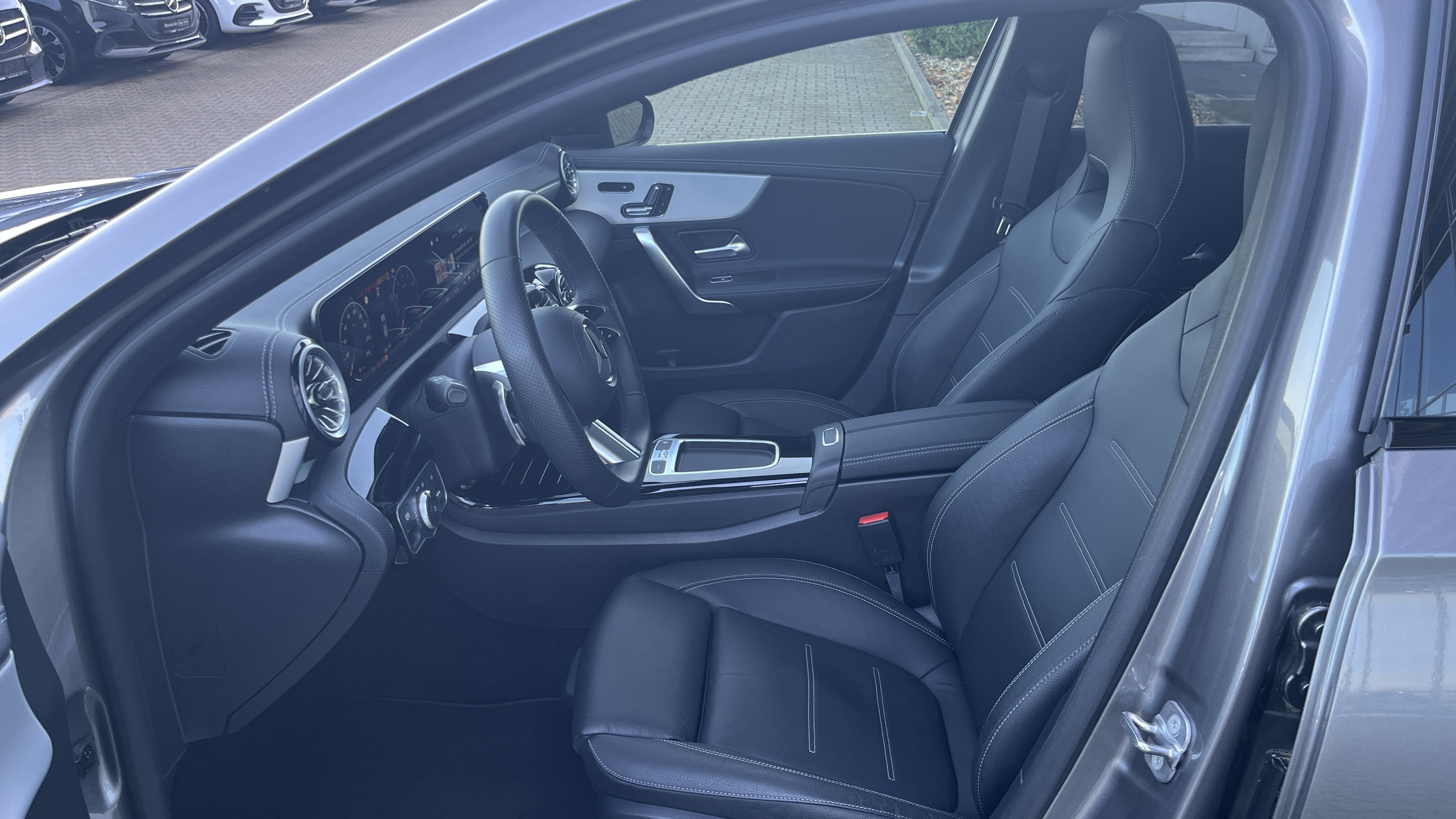 Mercedes-Benz A 220 4M