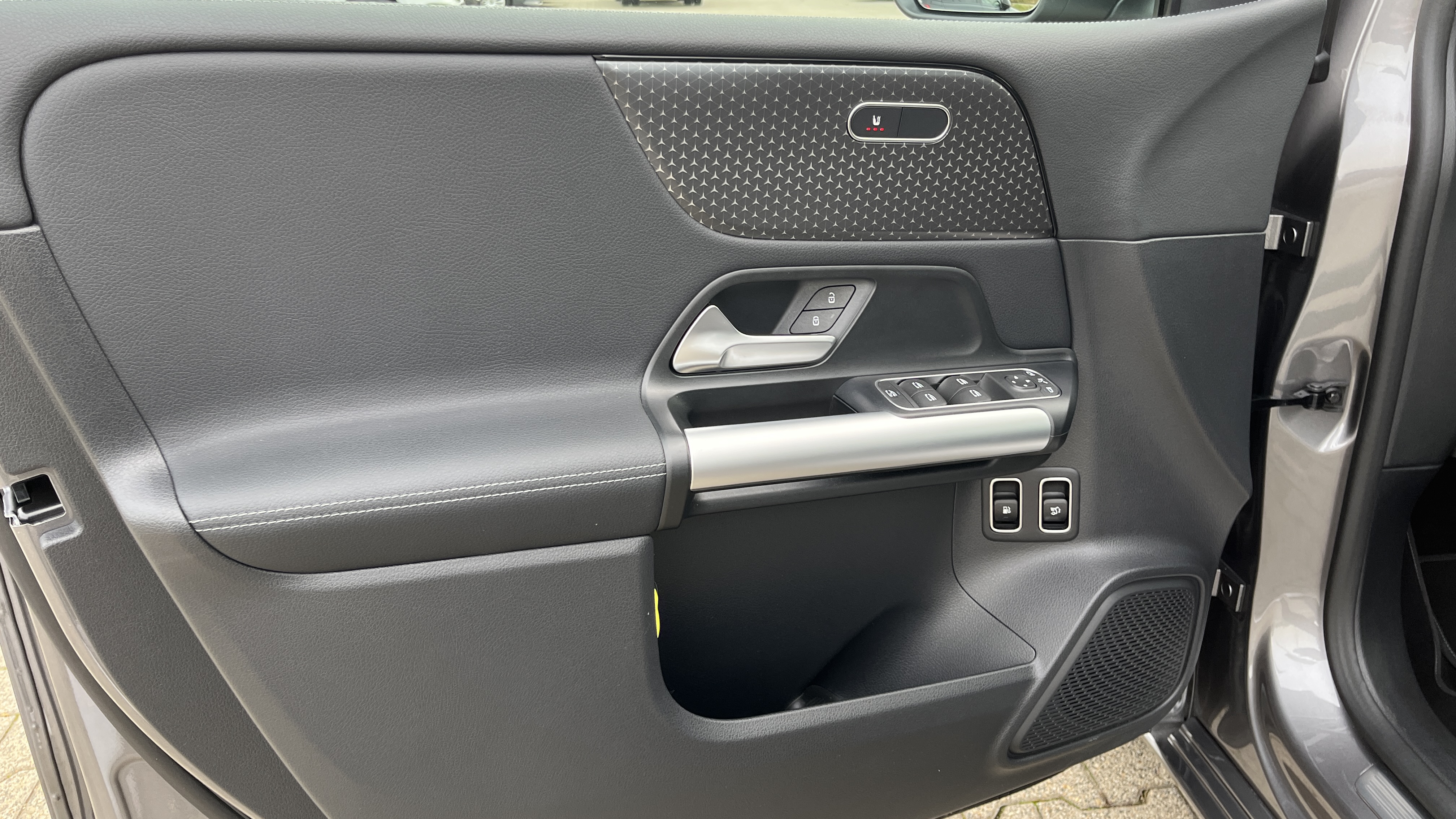 Mercedes-Benz B 250 e