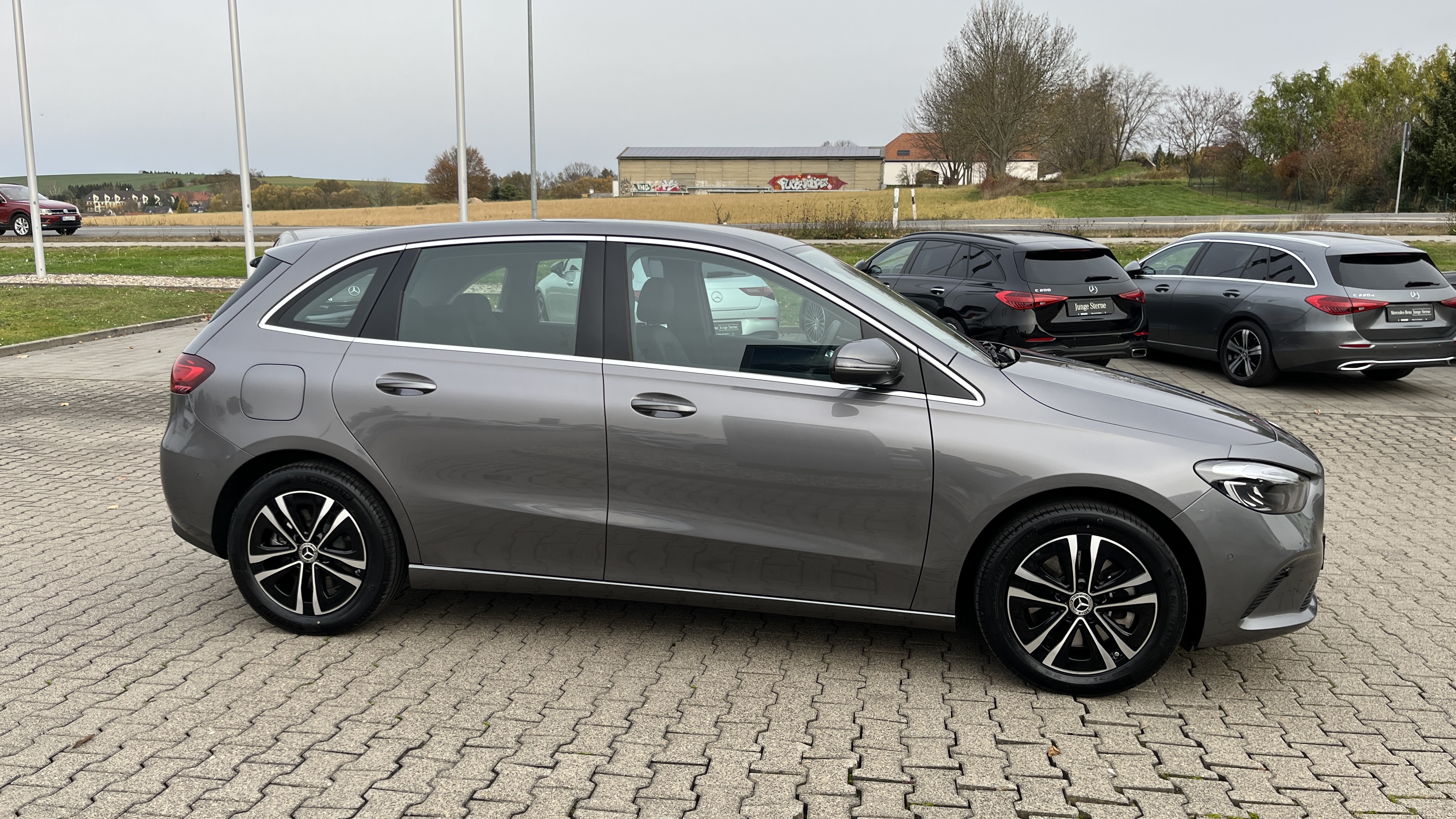 Mercedes-Benz B 250 e