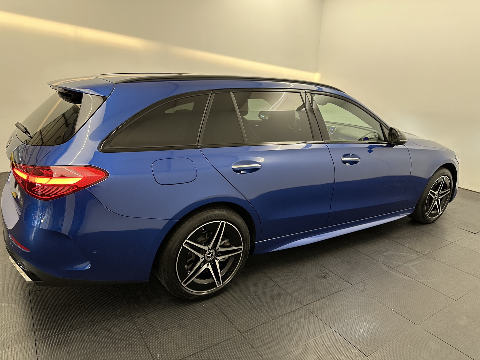 Mercedes-Benz C 300 e T