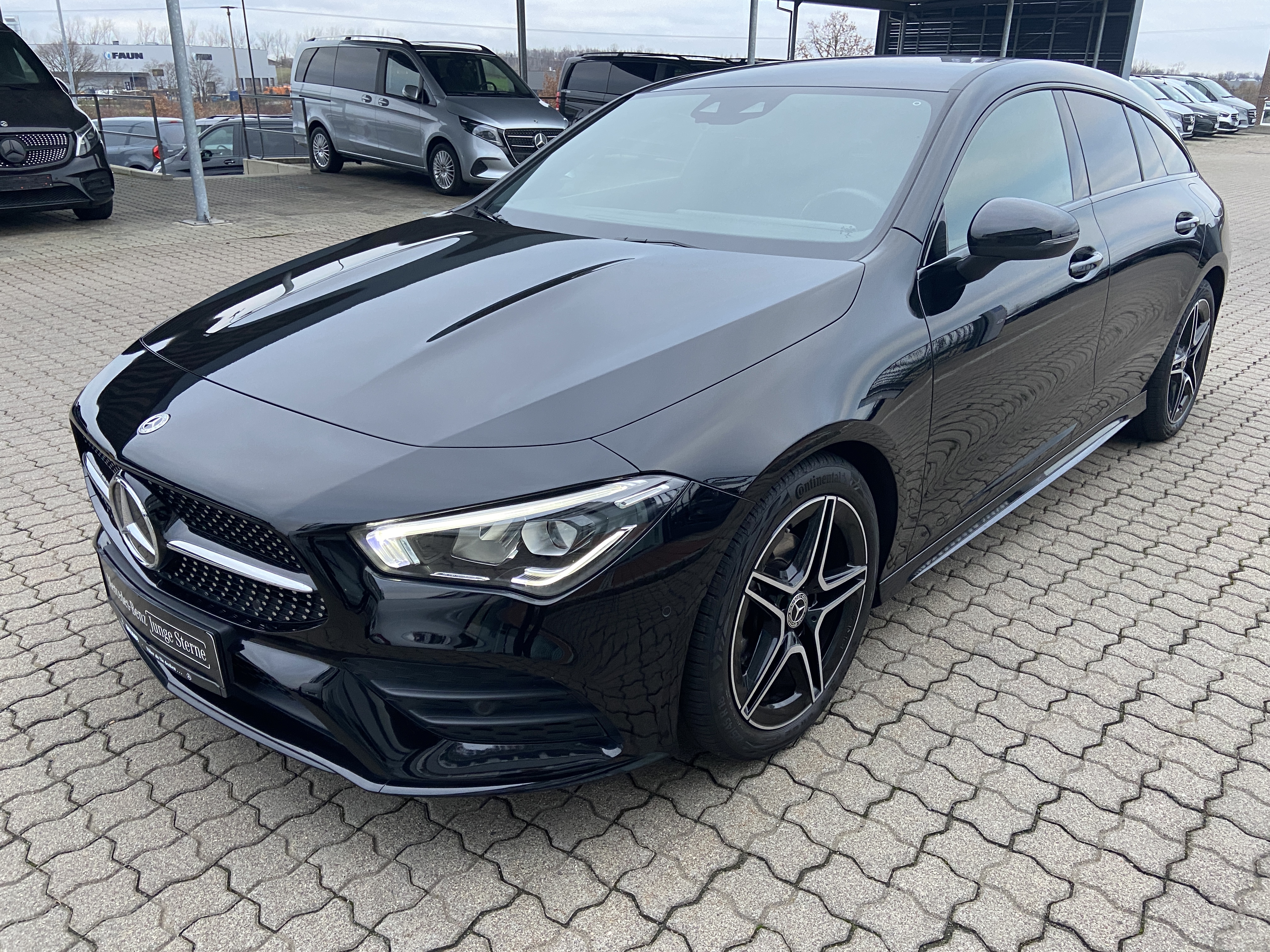 Mercedes-Benz CLA 180 Shooting Brake CLA 180 SB