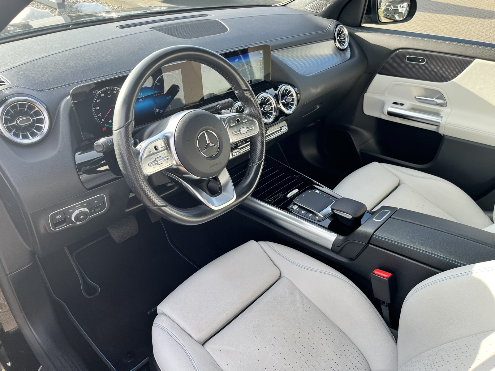 Mercedes-Benz EQA 250 