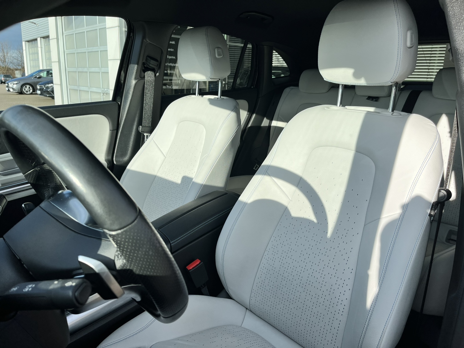 Mercedes-Benz EQA 250 