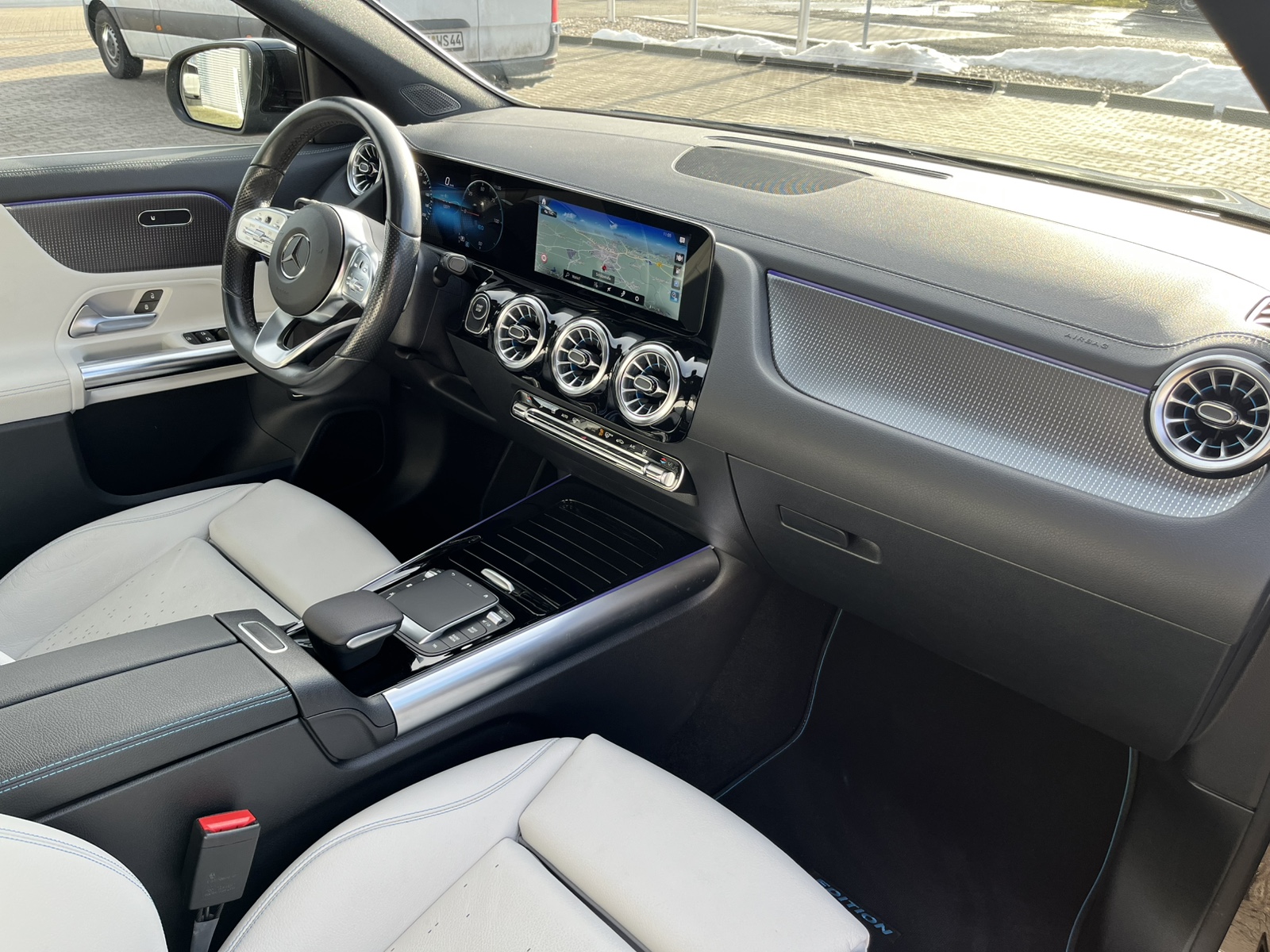 Mercedes-Benz EQA 250 