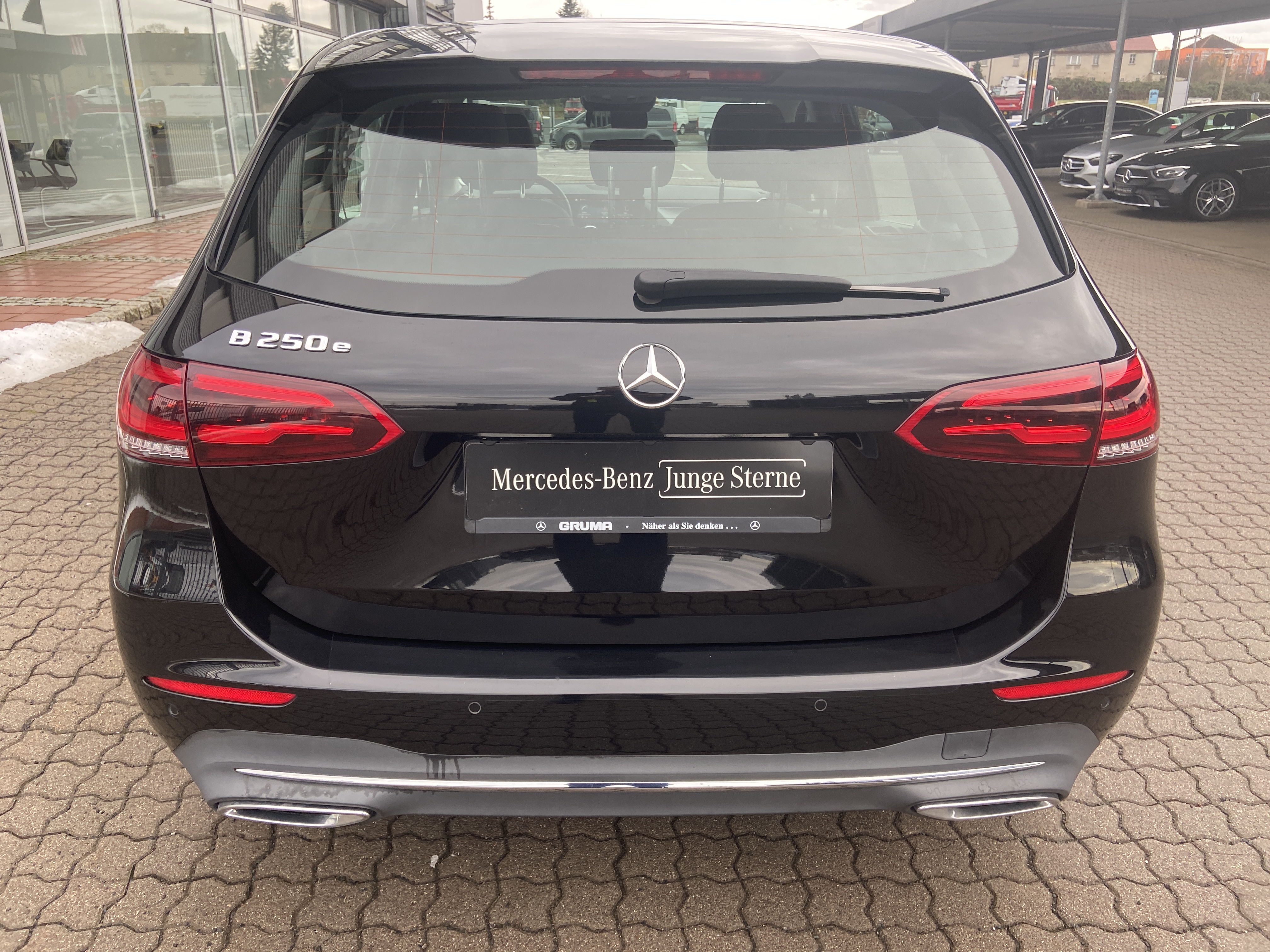 Mercedes-Benz B 250 e