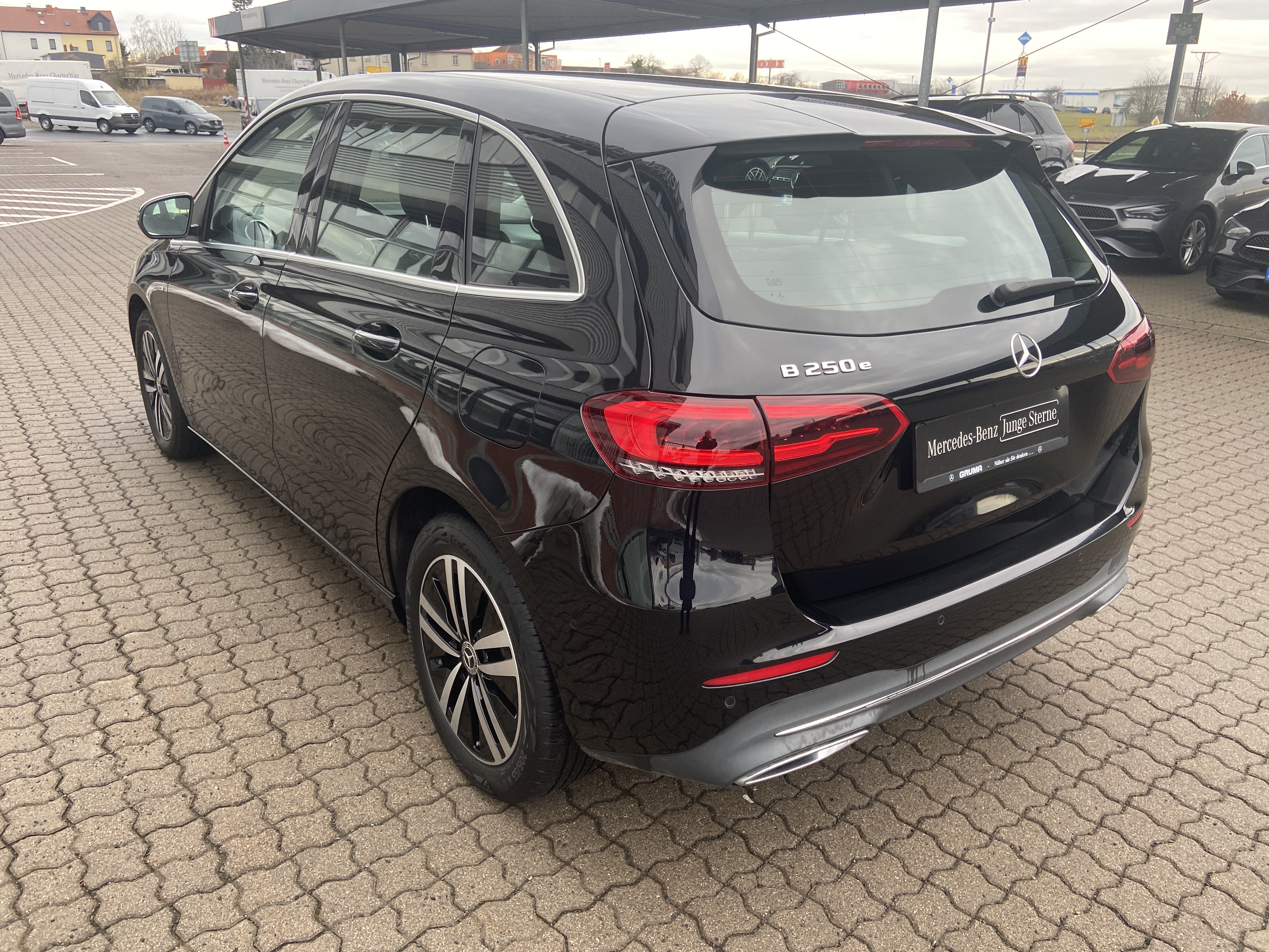 Mercedes-Benz B 250 e