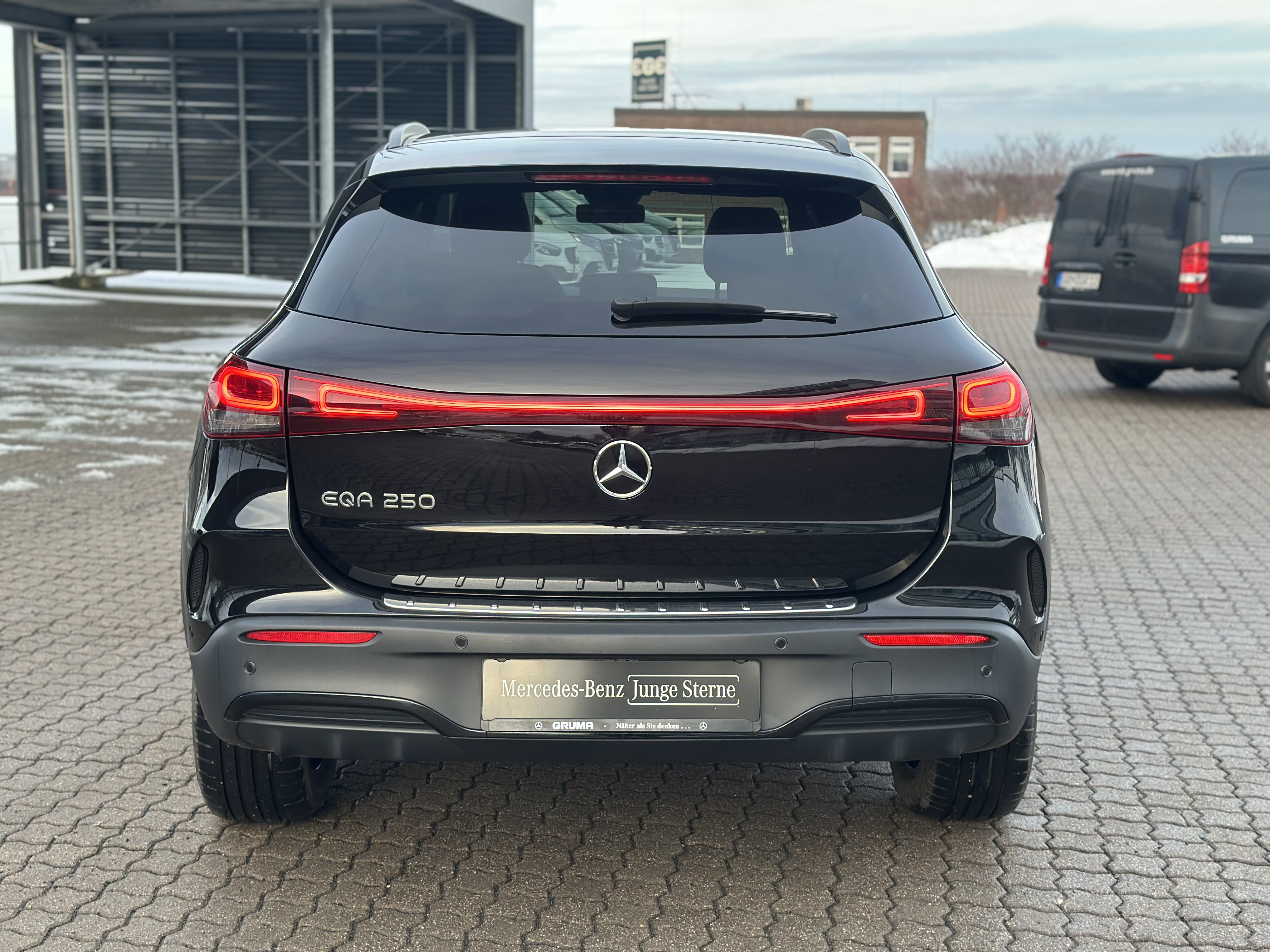 Mercedes-Benz EQA 250 