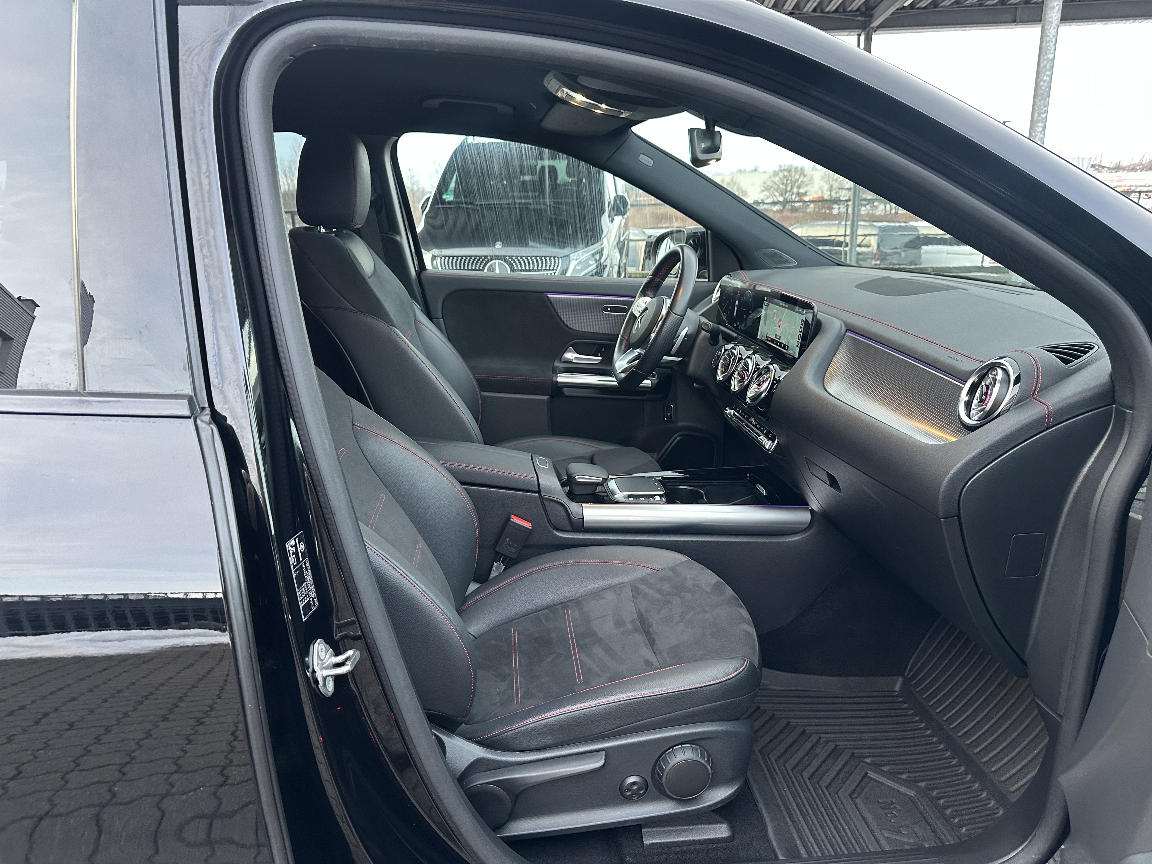 Mercedes-Benz EQA 250 