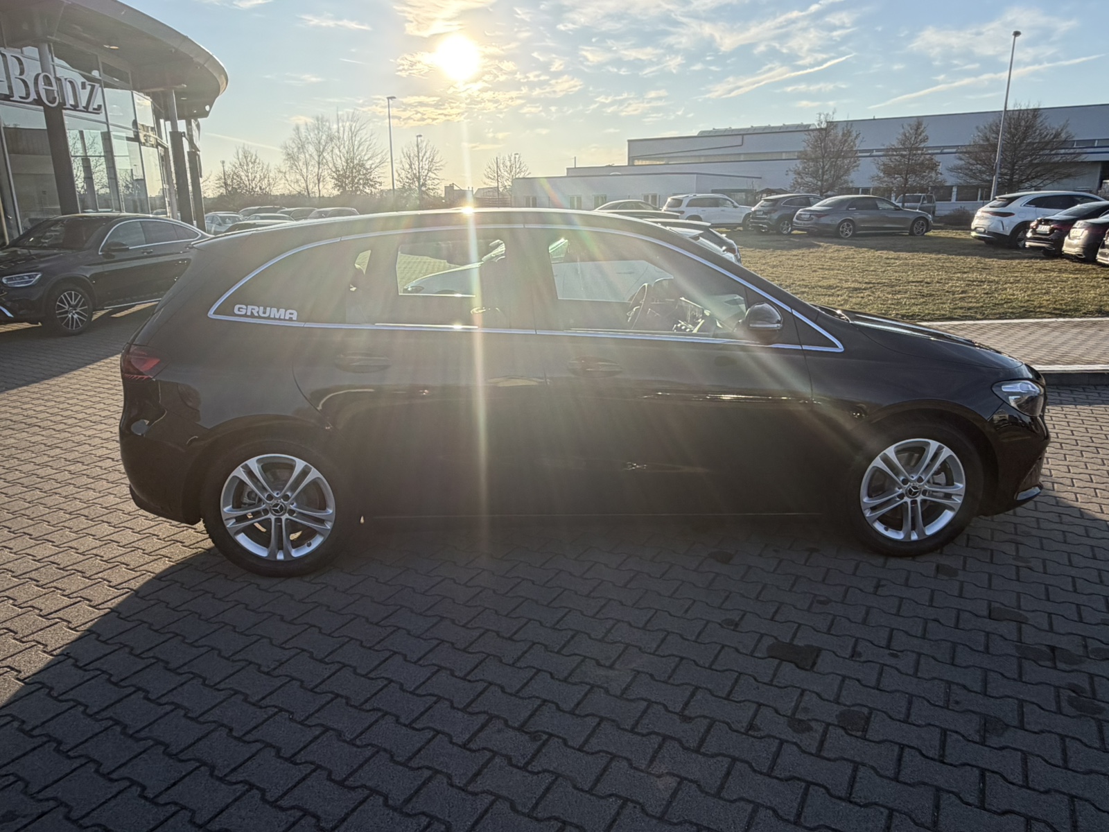 Mercedes-Benz B 200 