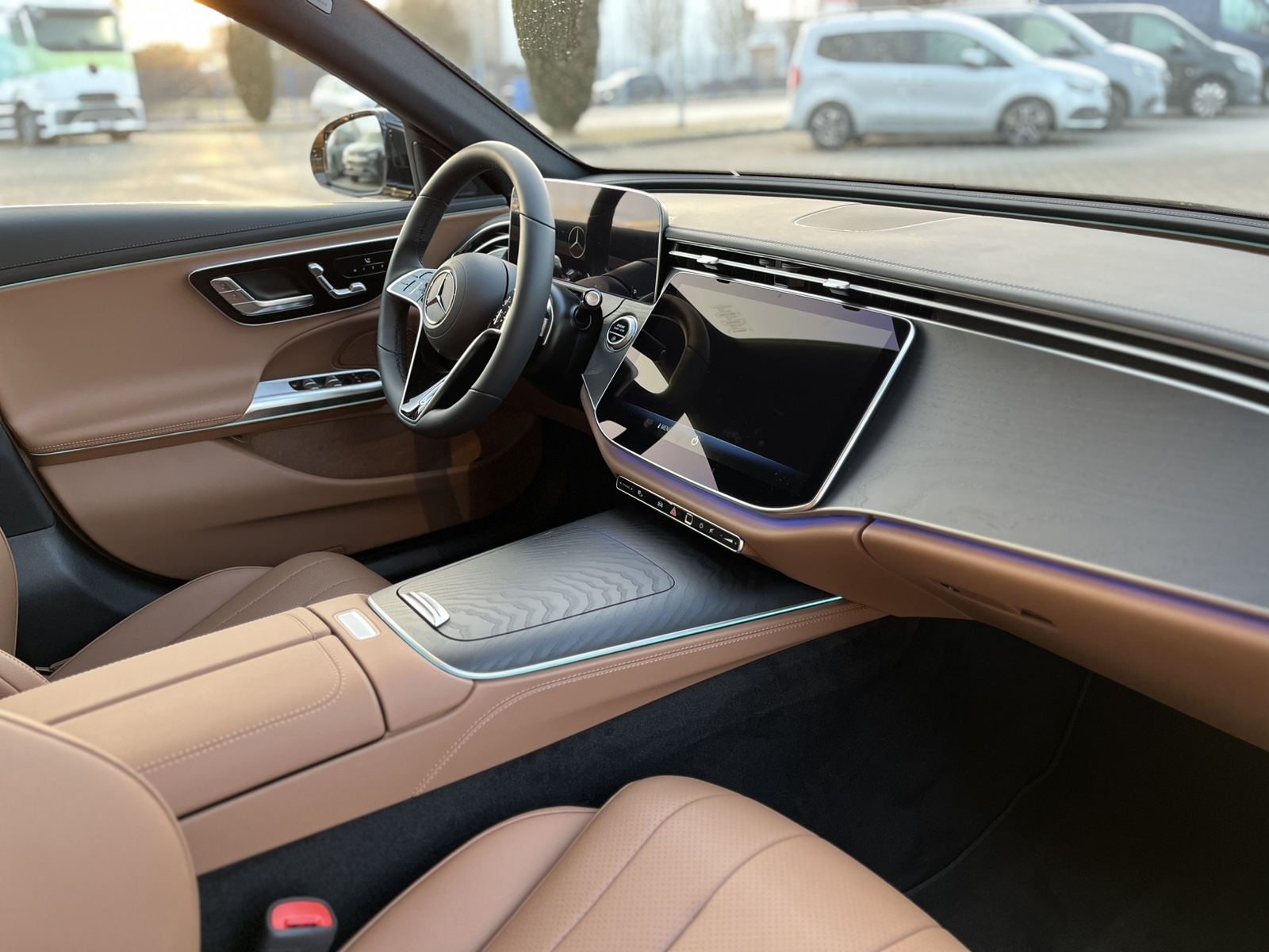 Mercedes-Benz E 200 Limousine