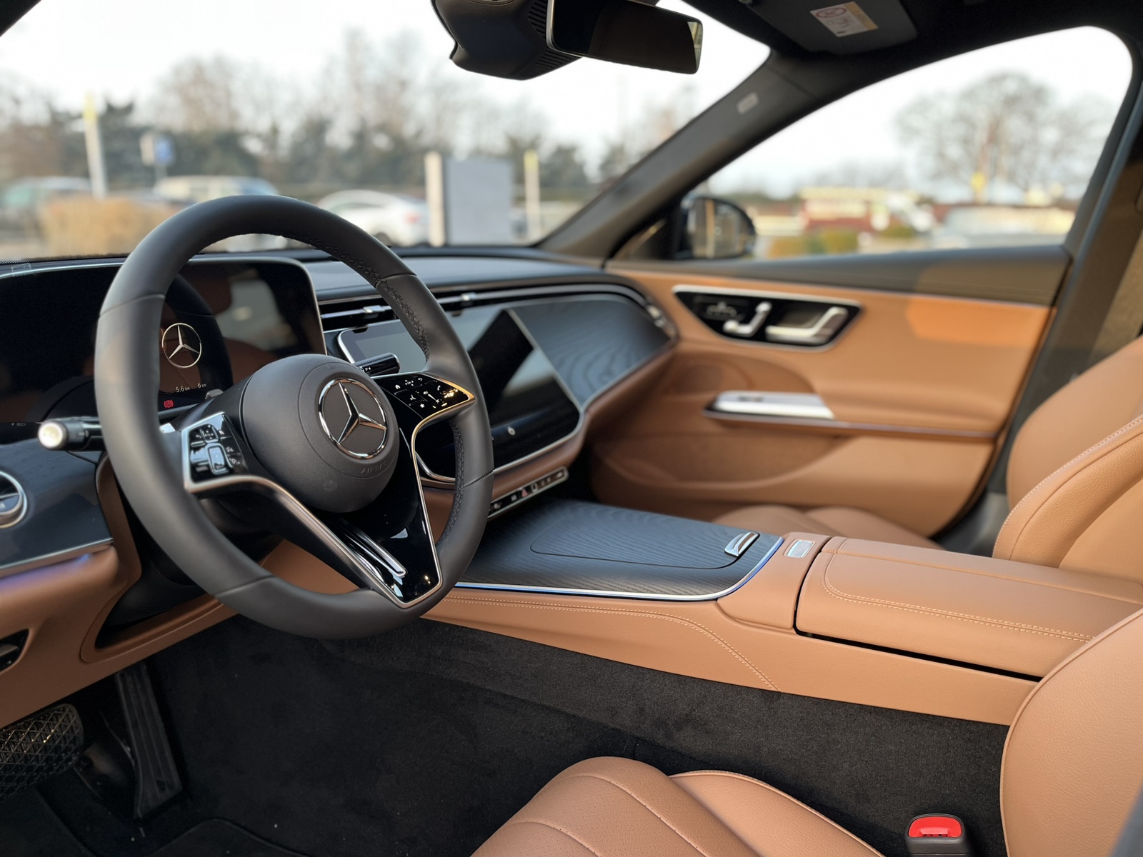 Mercedes-Benz E 200 Limousine