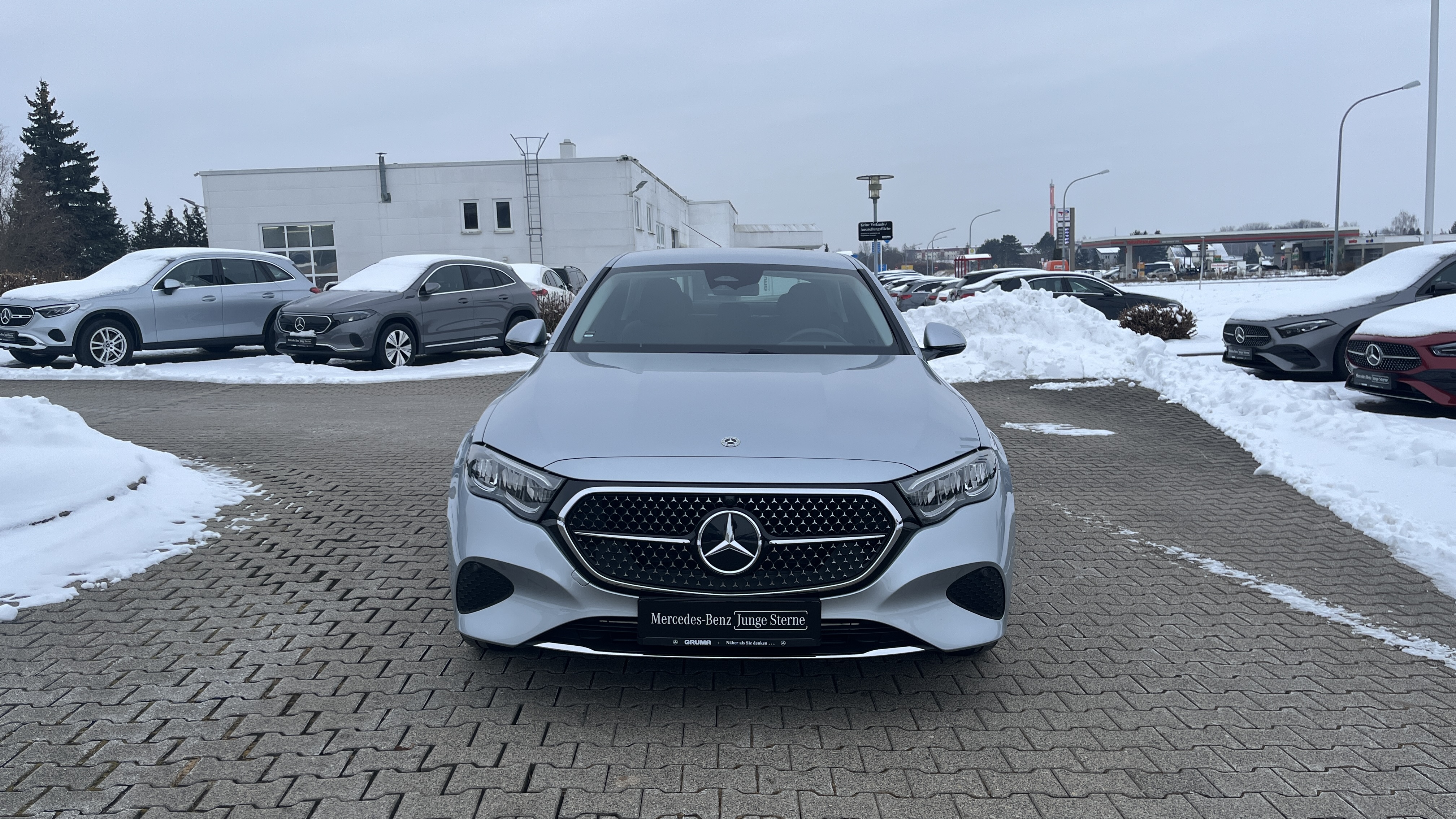 Mercedes-Benz E 300 e Limousine