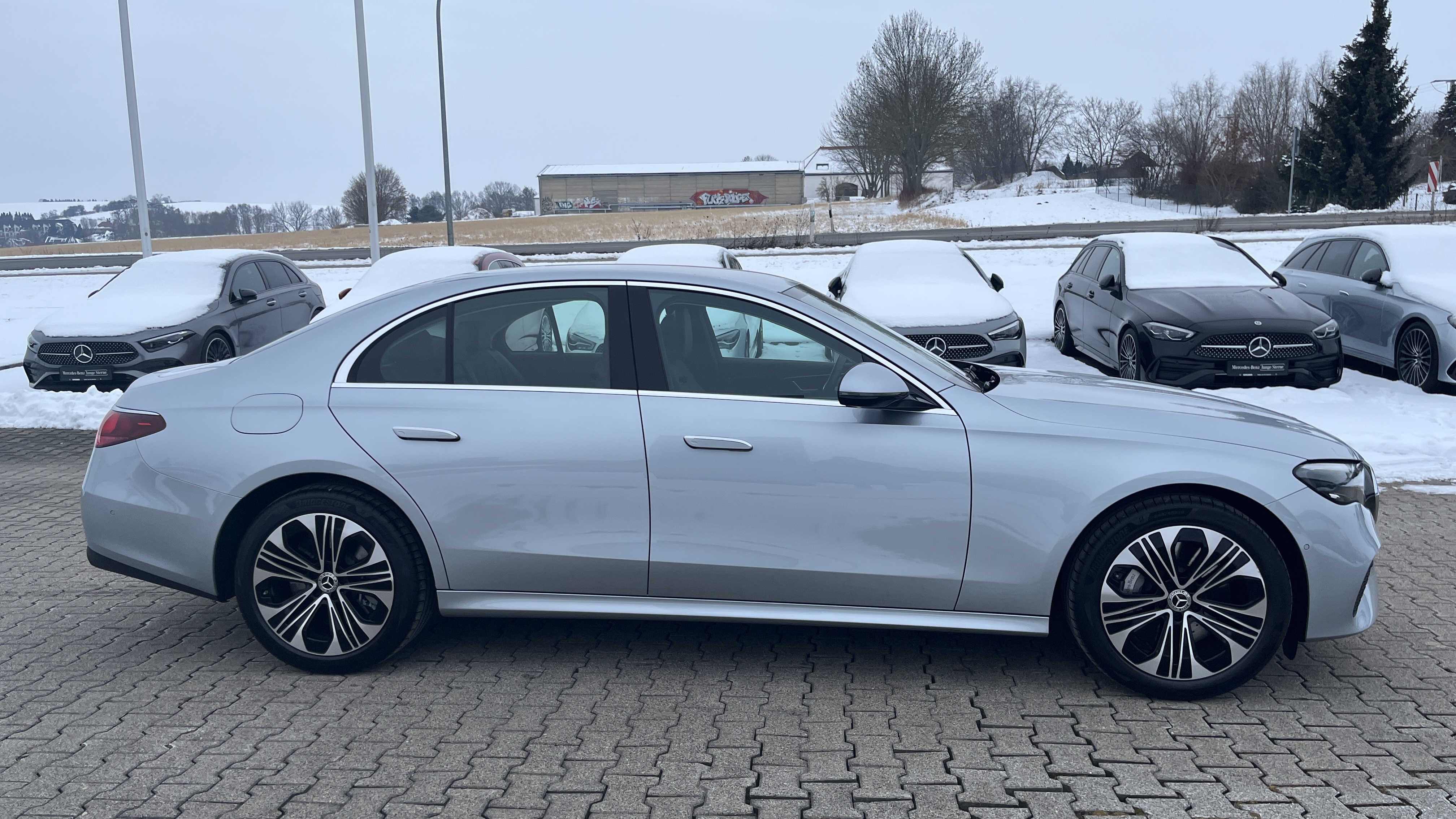 Mercedes-Benz E 300 e Limousine