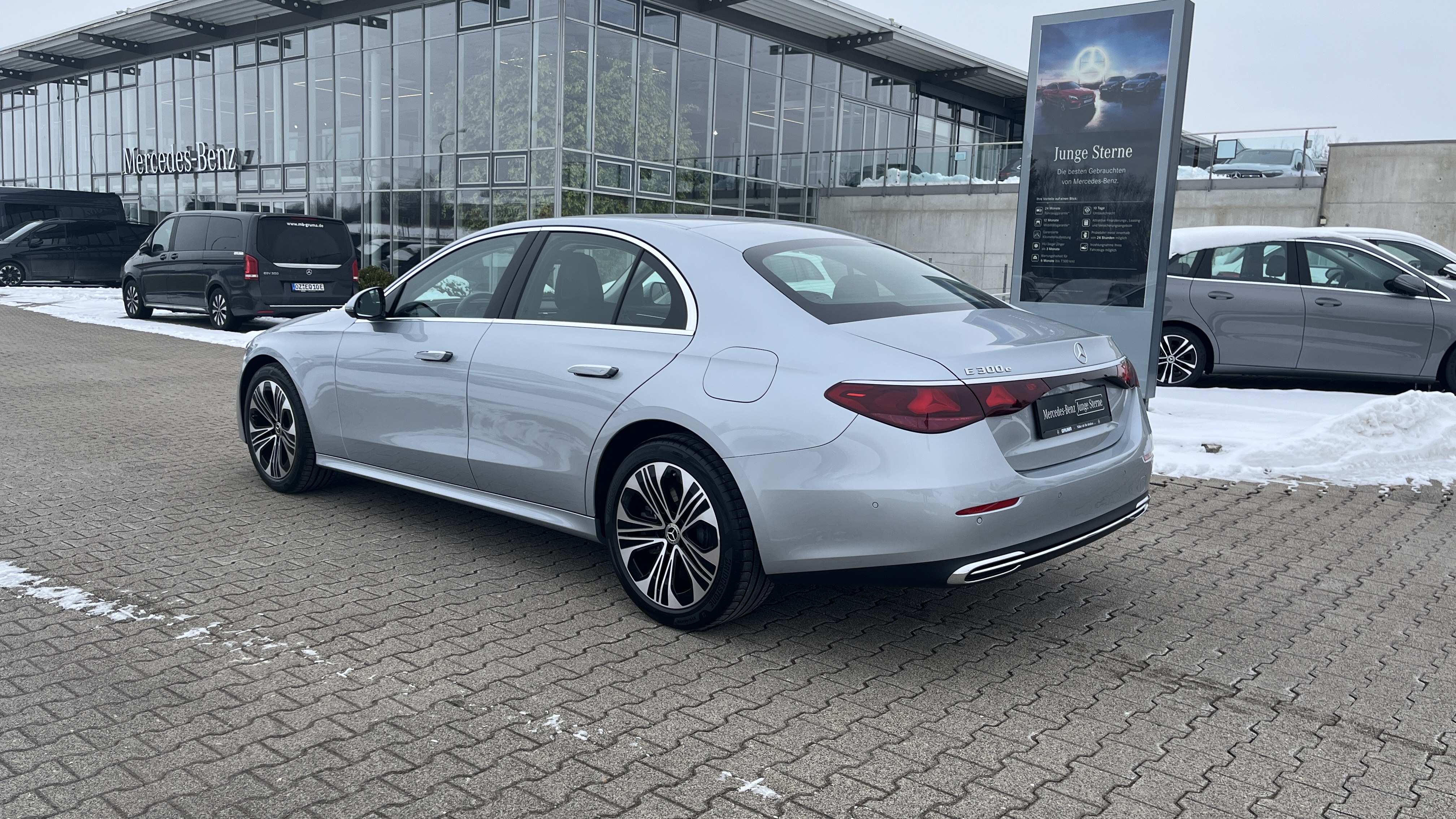 Mercedes-Benz E 300 e Limousine