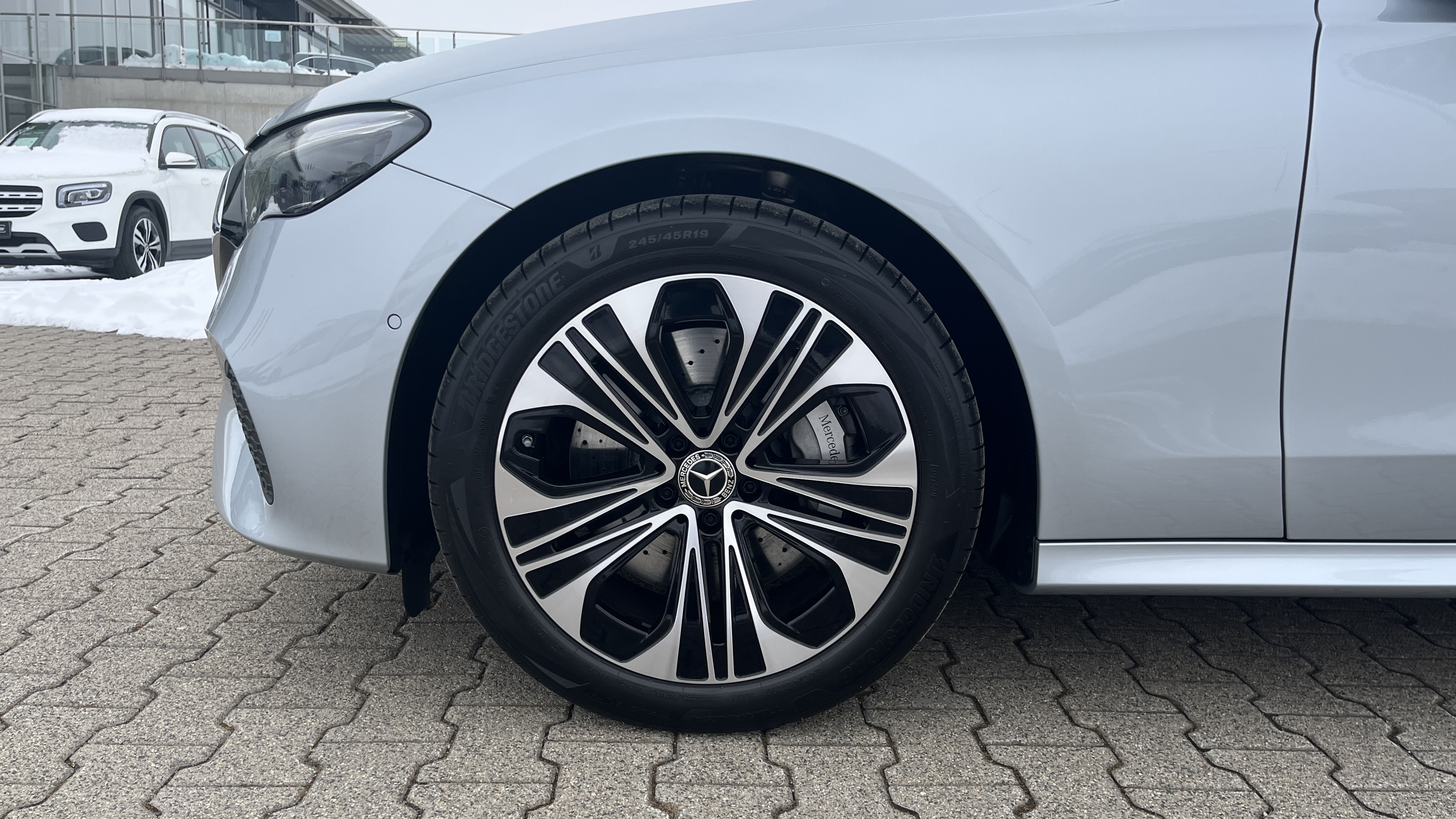 Mercedes-Benz E 300 e Limousine