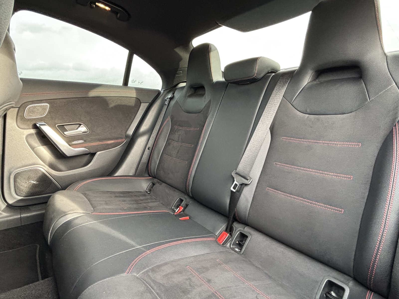 Mercedes-Benz CLA 250 