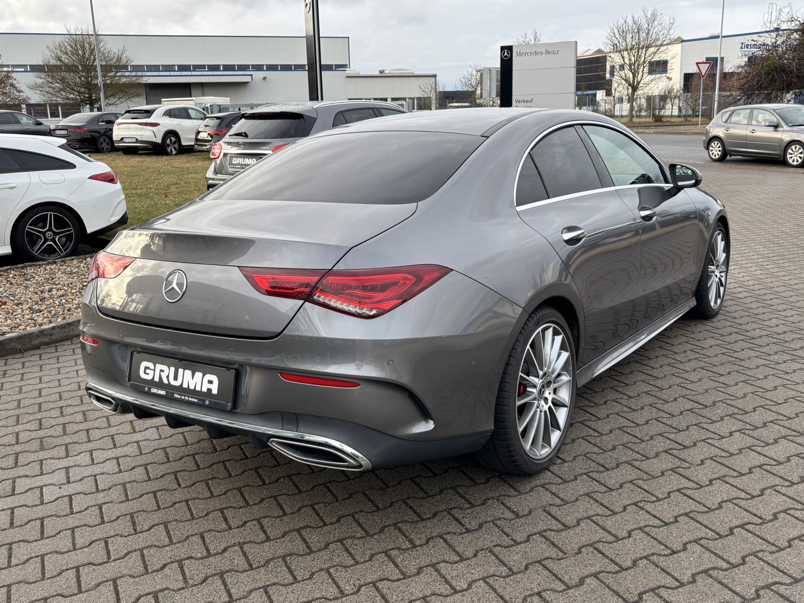 Mercedes-Benz CLA 250 