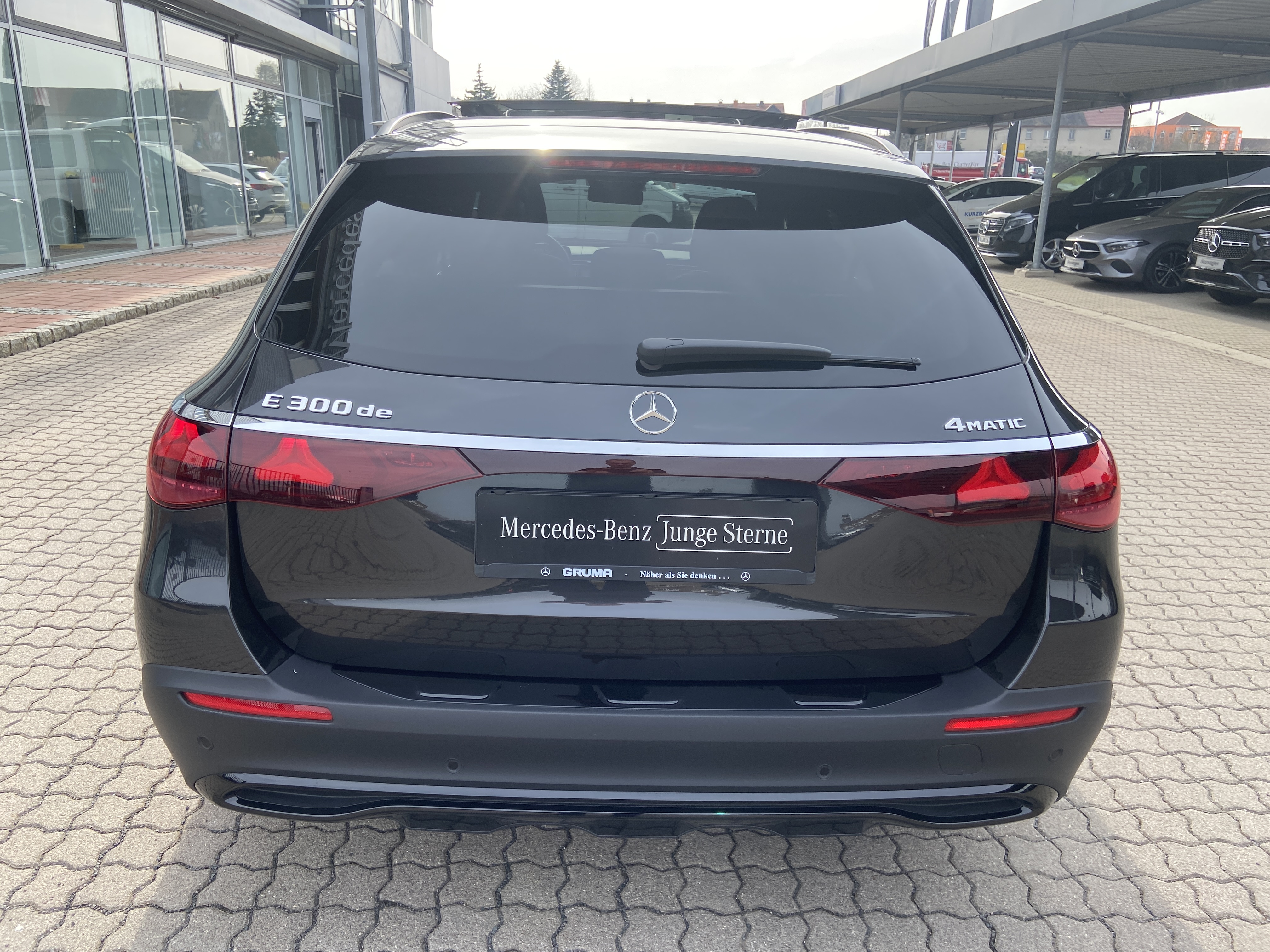 Mercedes-Benz E 300 de 4M All-Terrain