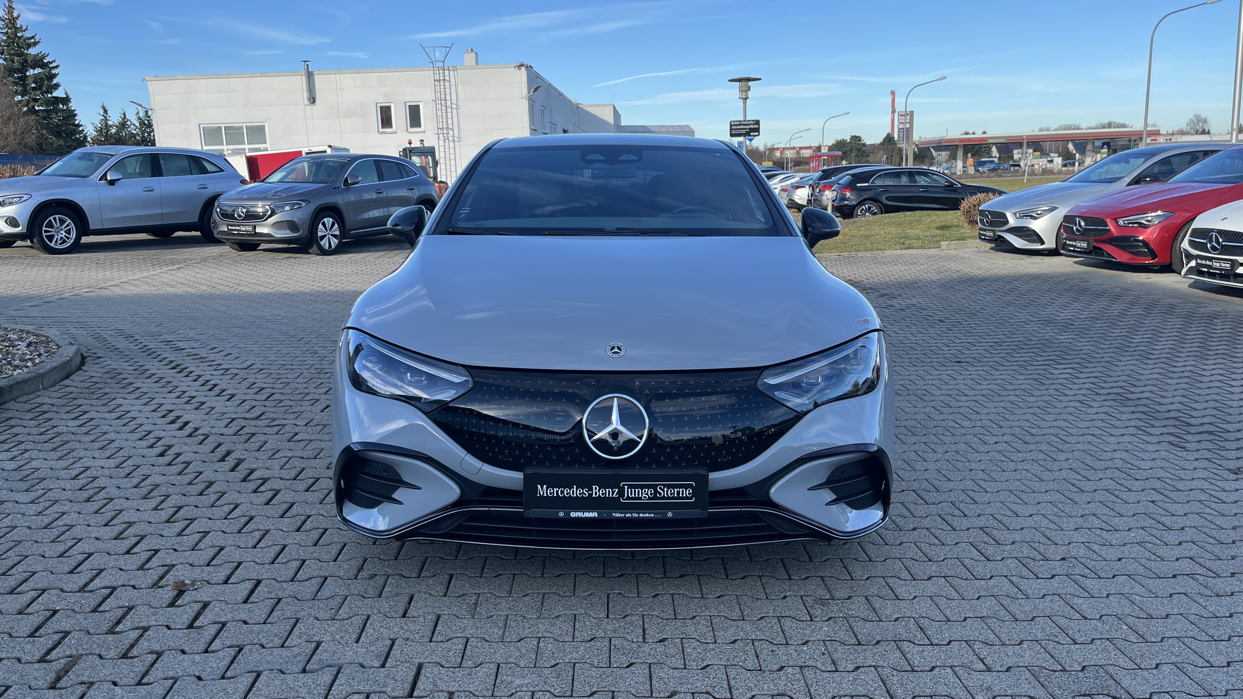 Mercedes-Benz EQE 300 