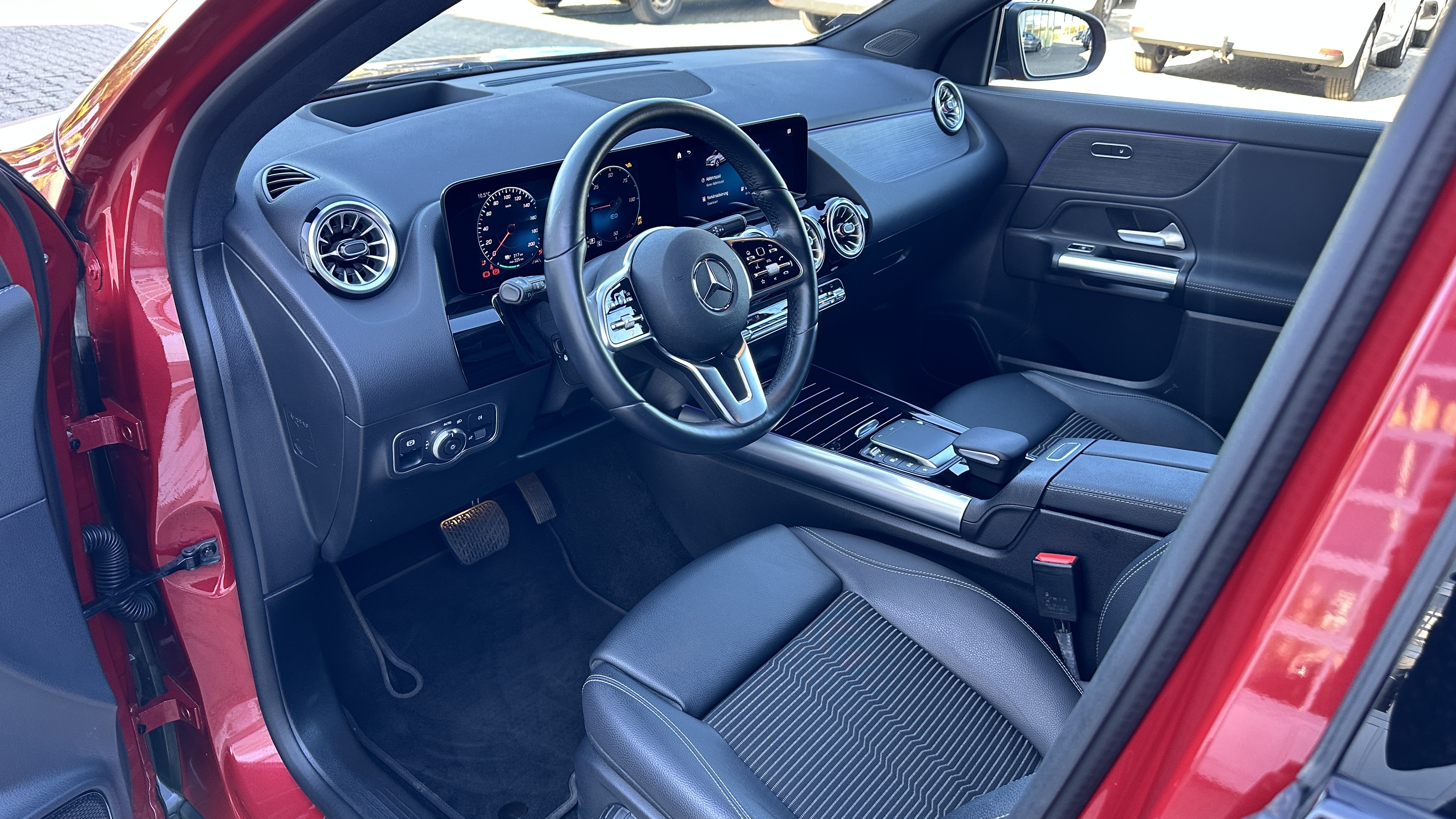 Mercedes-Benz EQA 250 