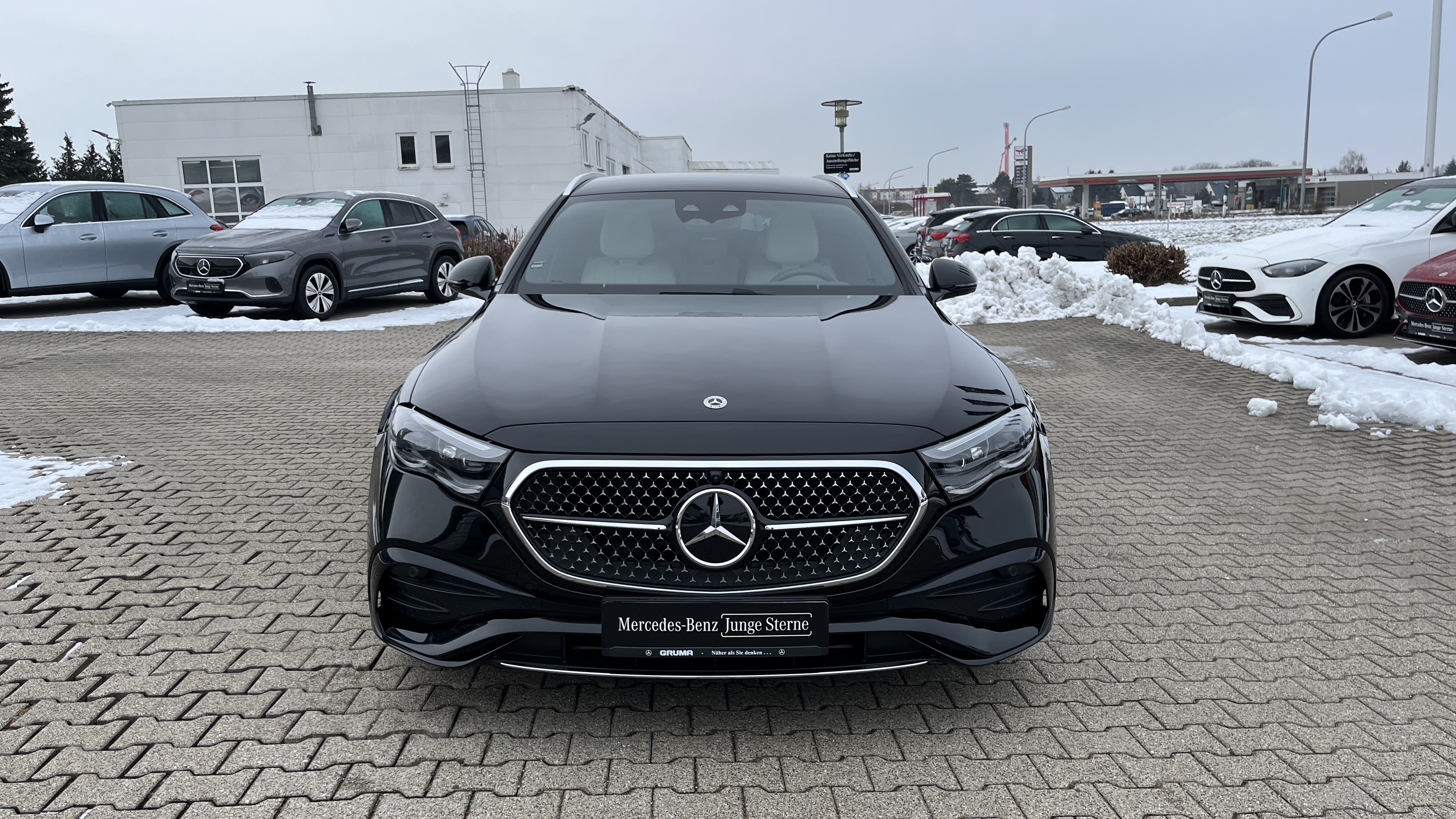 Mercedes-Benz E 300 e T-Modell mit EQ Hybrid Technologie