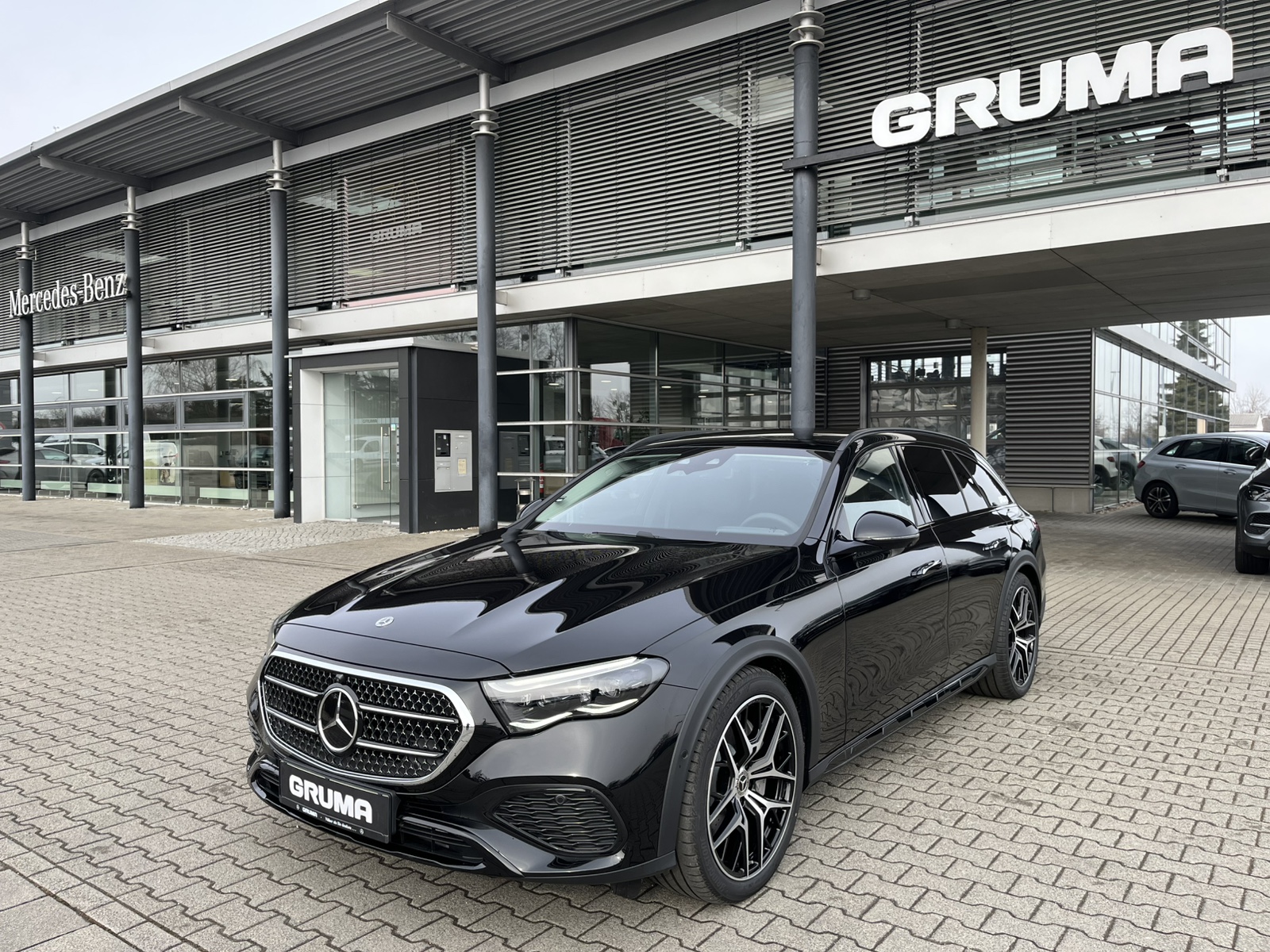 Mercedes-Benz E 300 de 4M T All-Terrain