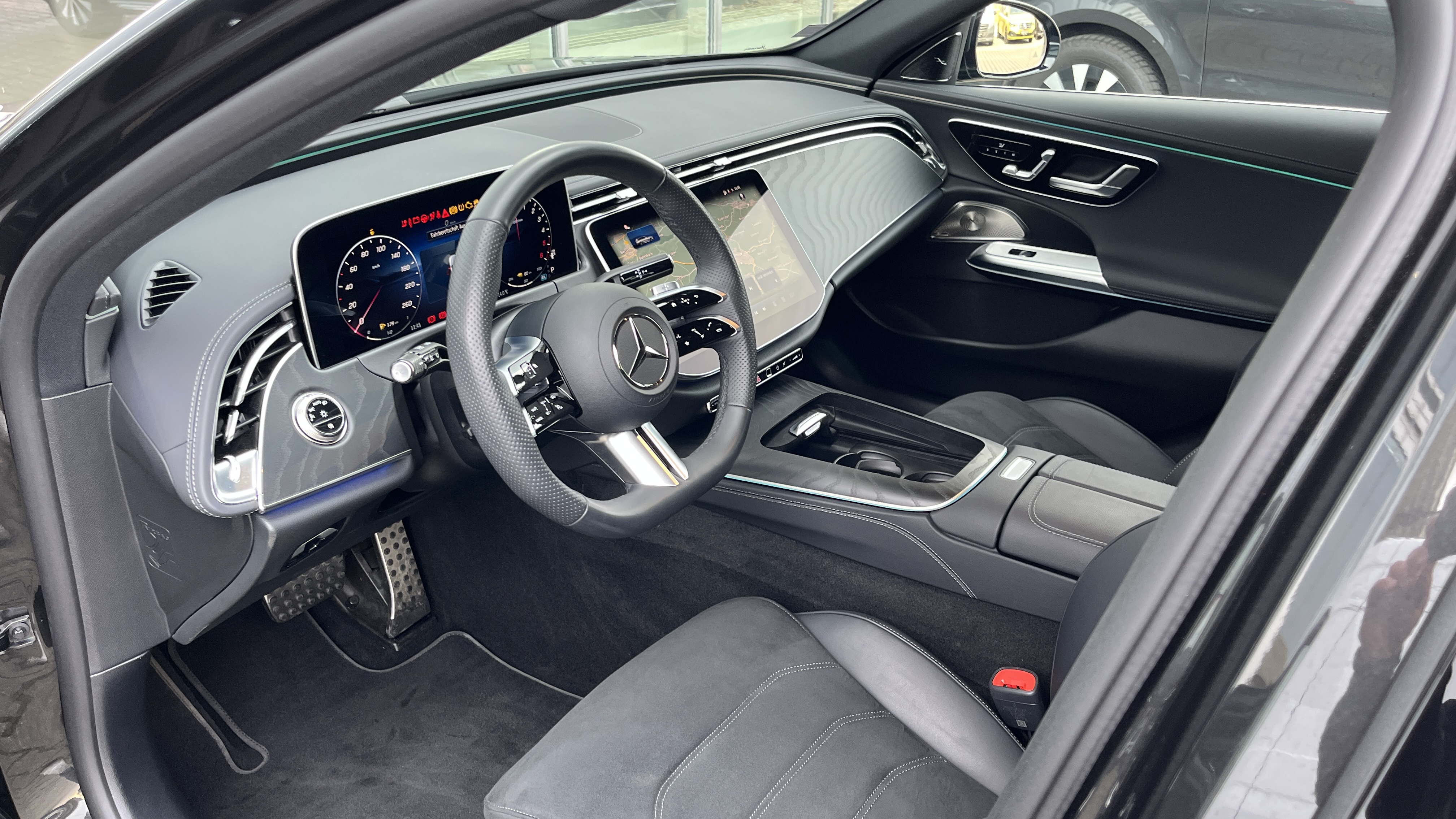 Mercedes-Benz E 300 de 4M T-Modell