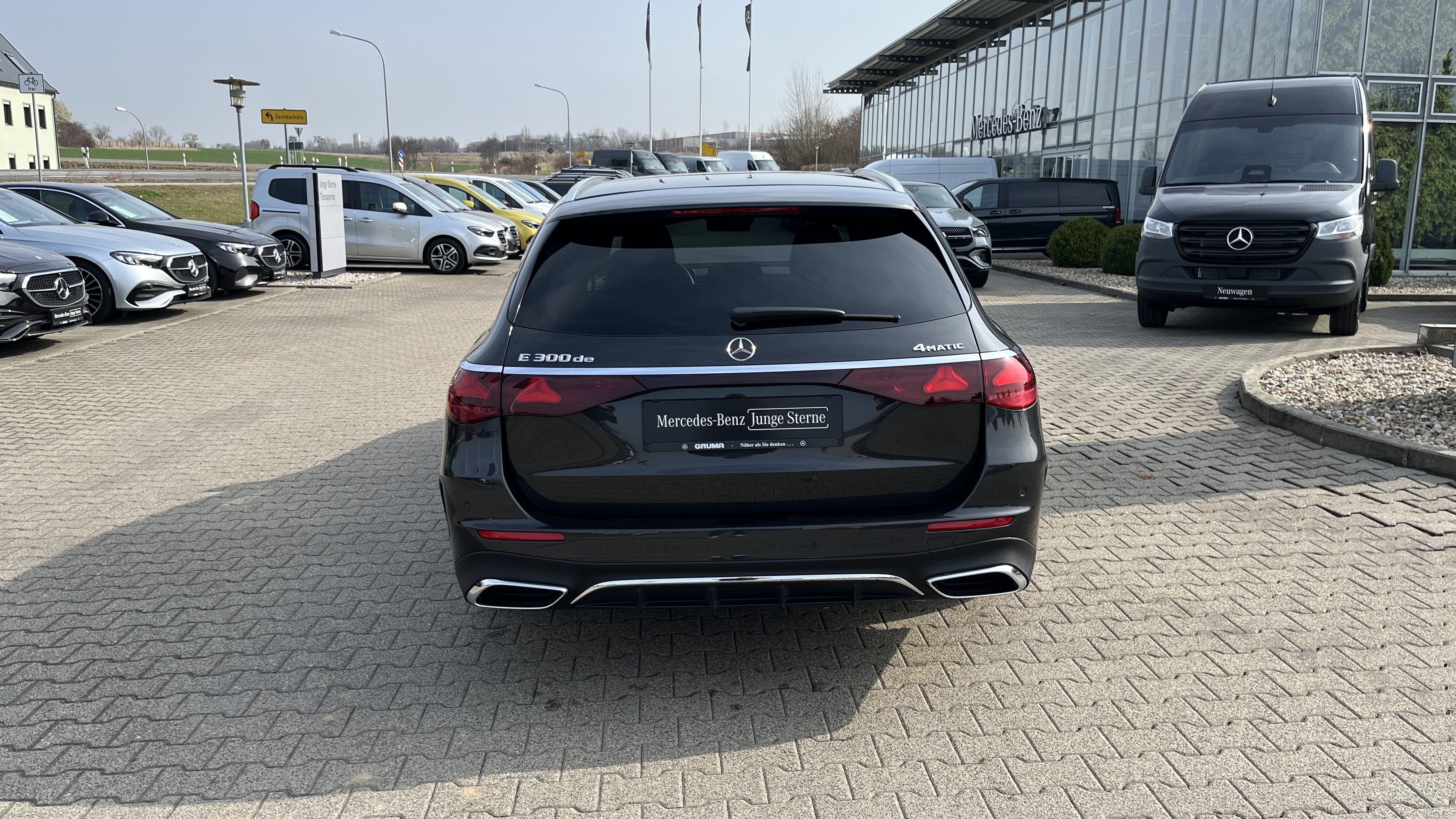 Mercedes-Benz E 300 de 4M T-Modell