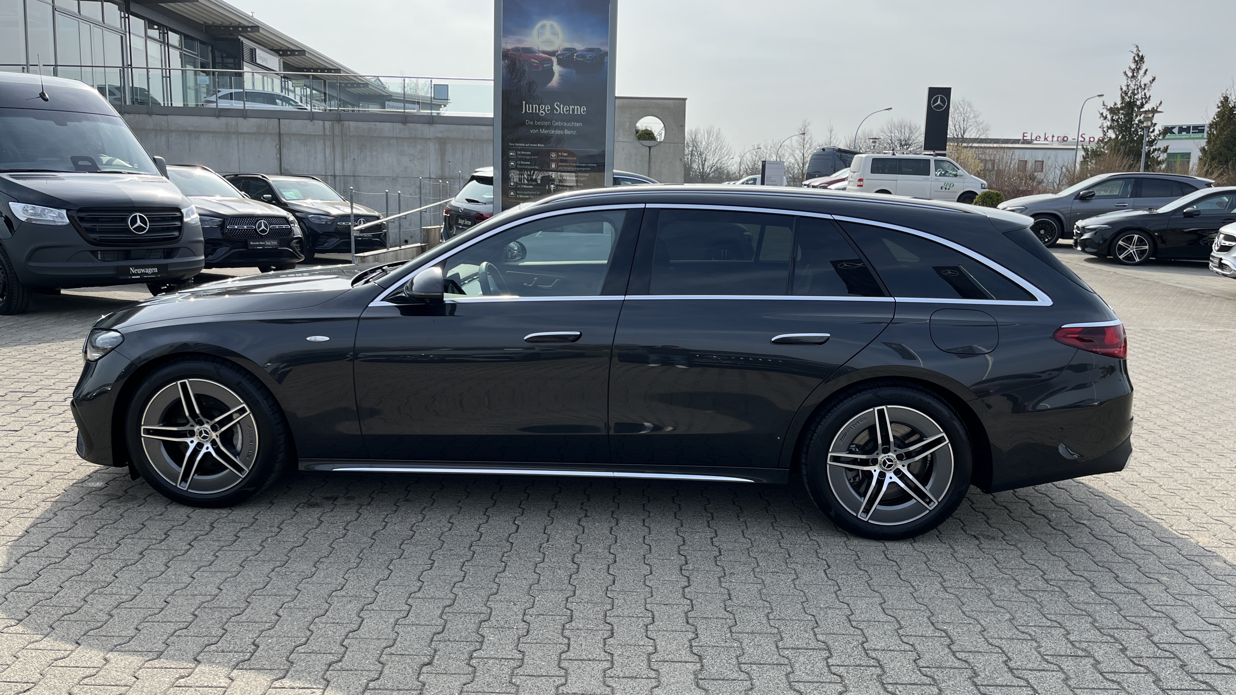 Mercedes-Benz E 300 de 4M T-Modell