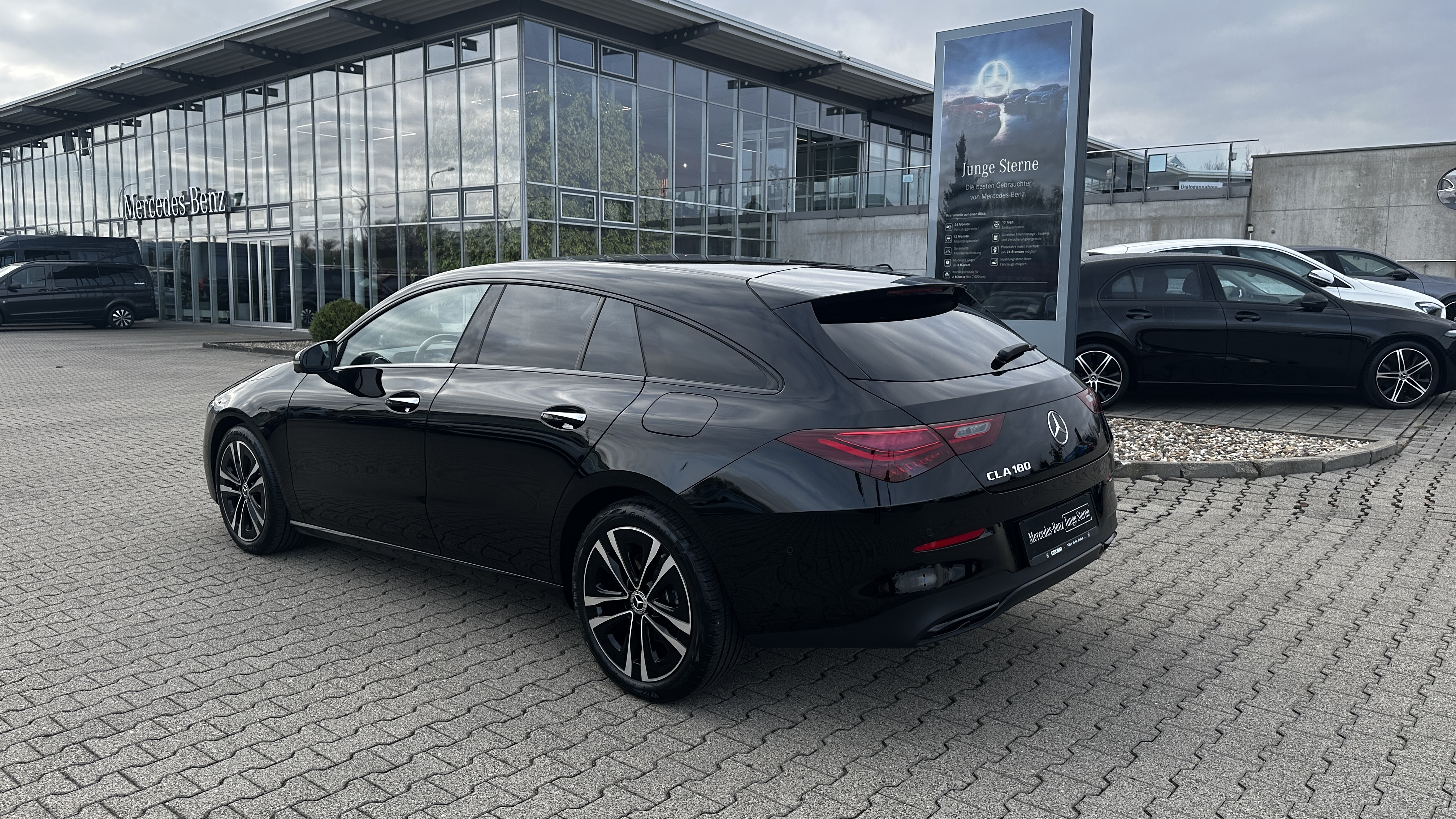 Mercedes-Benz CLA 180 Shooting Brake CLA 180 SB