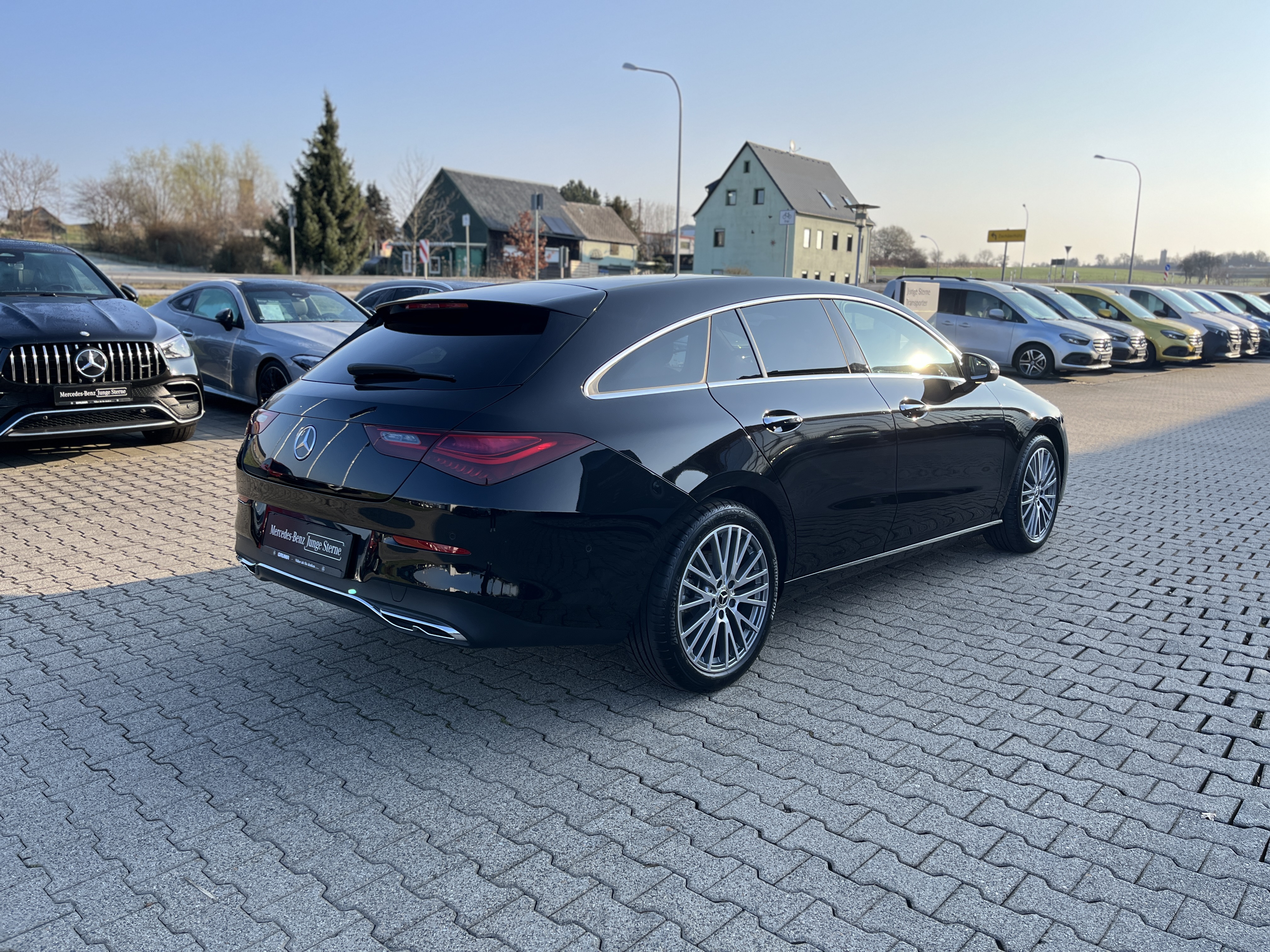 Mercedes-Benz CLA 180 Shooting Brake CLA 180 SB