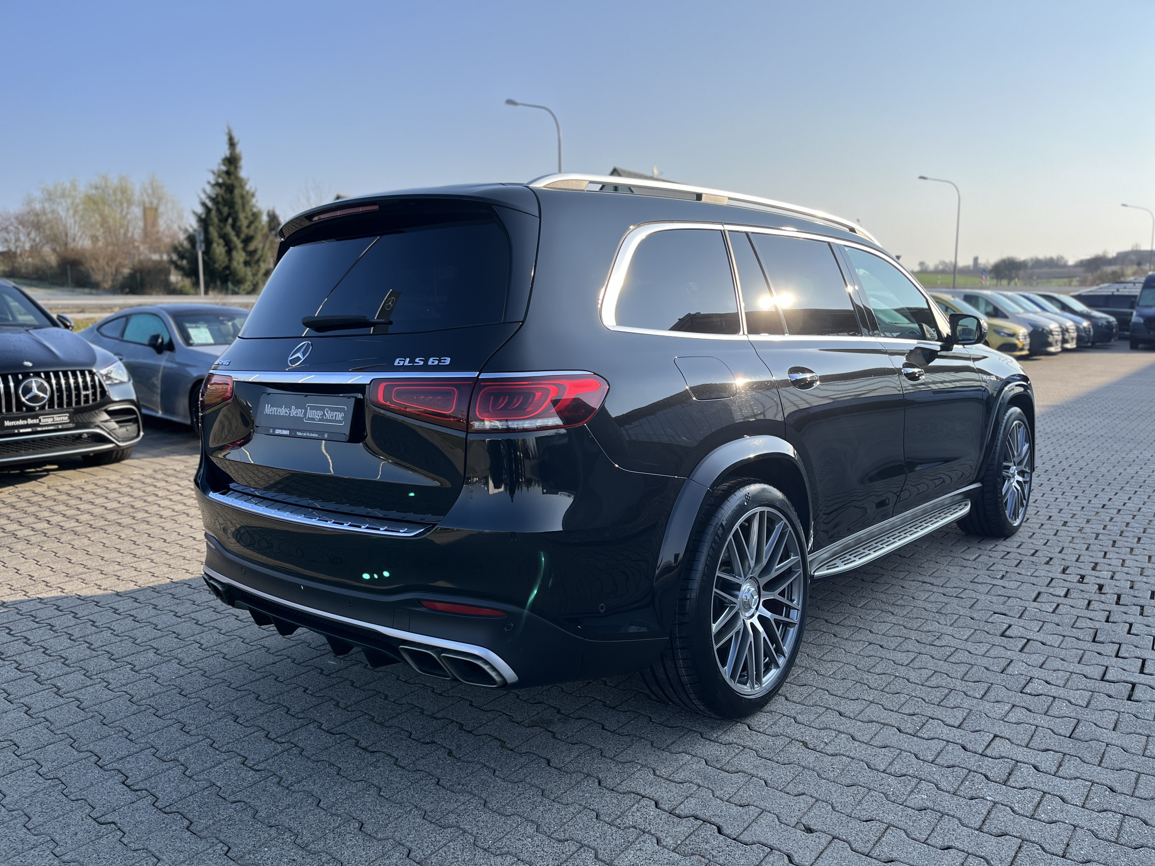 Mercedes-Benz GLS 63 AMG Mercedes-AMG GLS 63 4M+