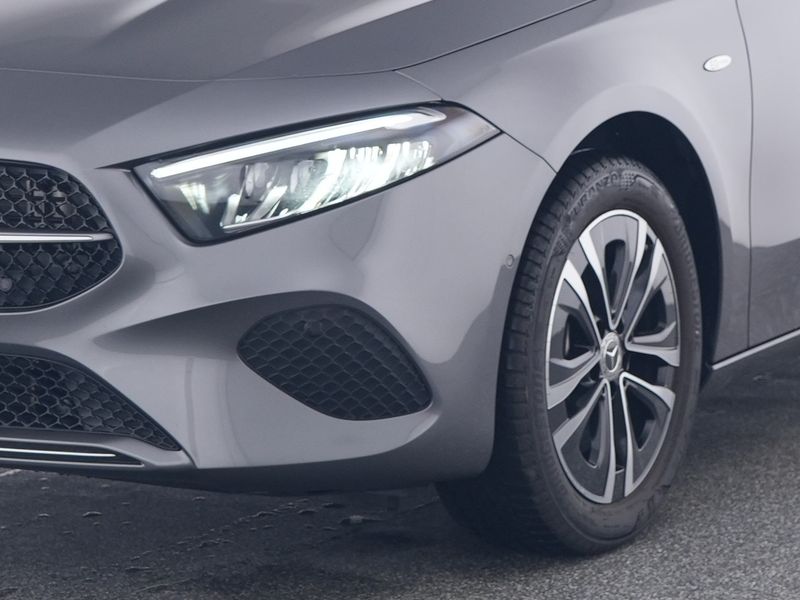 Mercedes-Benz A 250 e