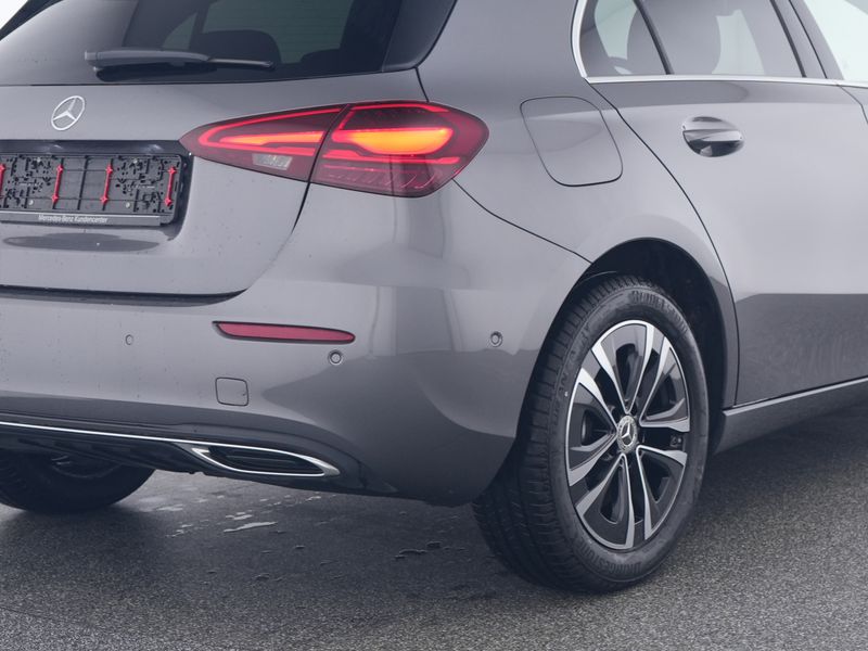 Mercedes-Benz A 250 e