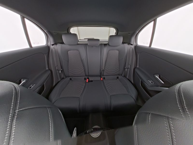 Mercedes-Benz A 250 e