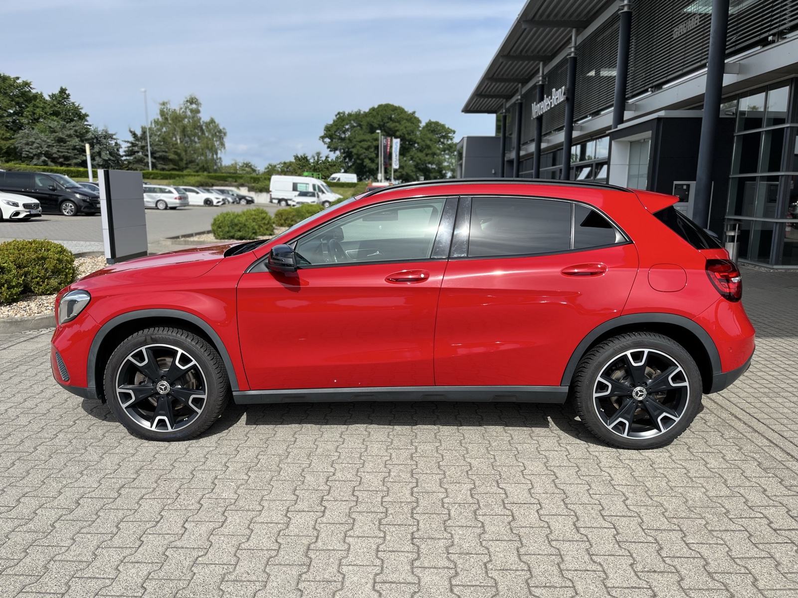 Mercedes-Benz GLA 250 4M