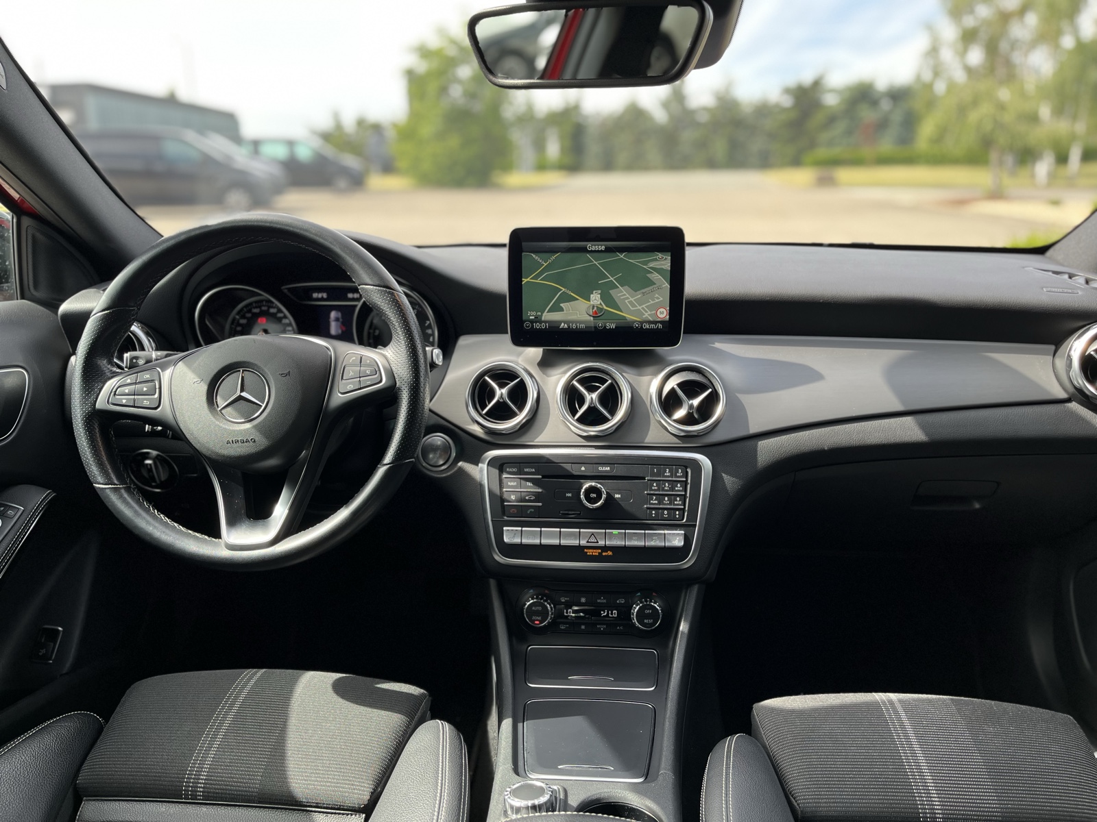Mercedes-Benz GLA 250 4M
