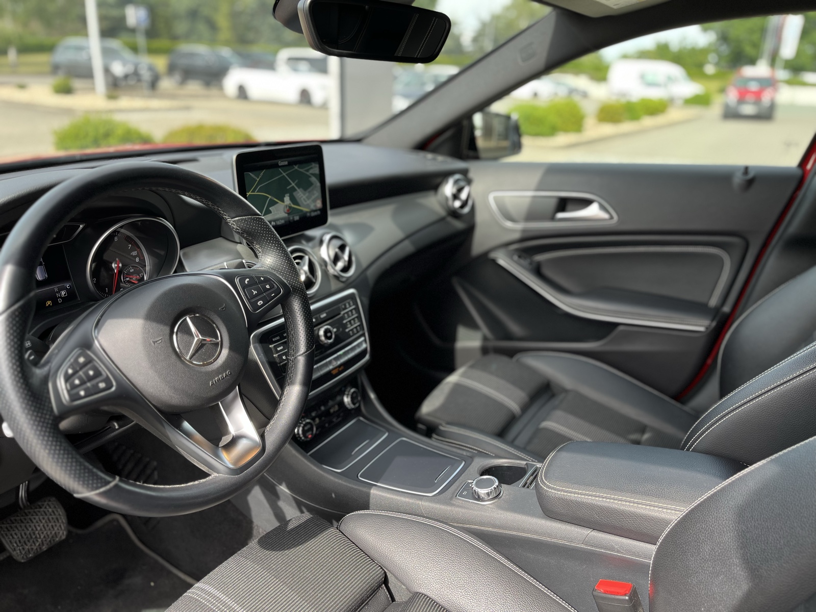 Mercedes-Benz GLA 250 4M
