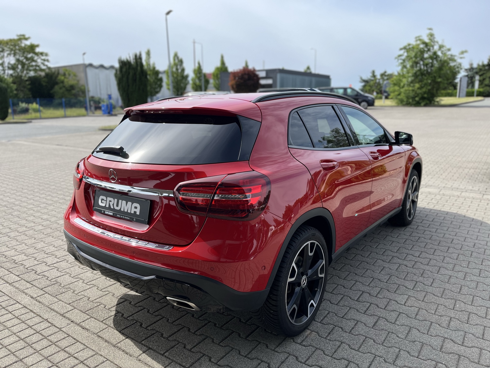 Mercedes-Benz GLA 250 4M