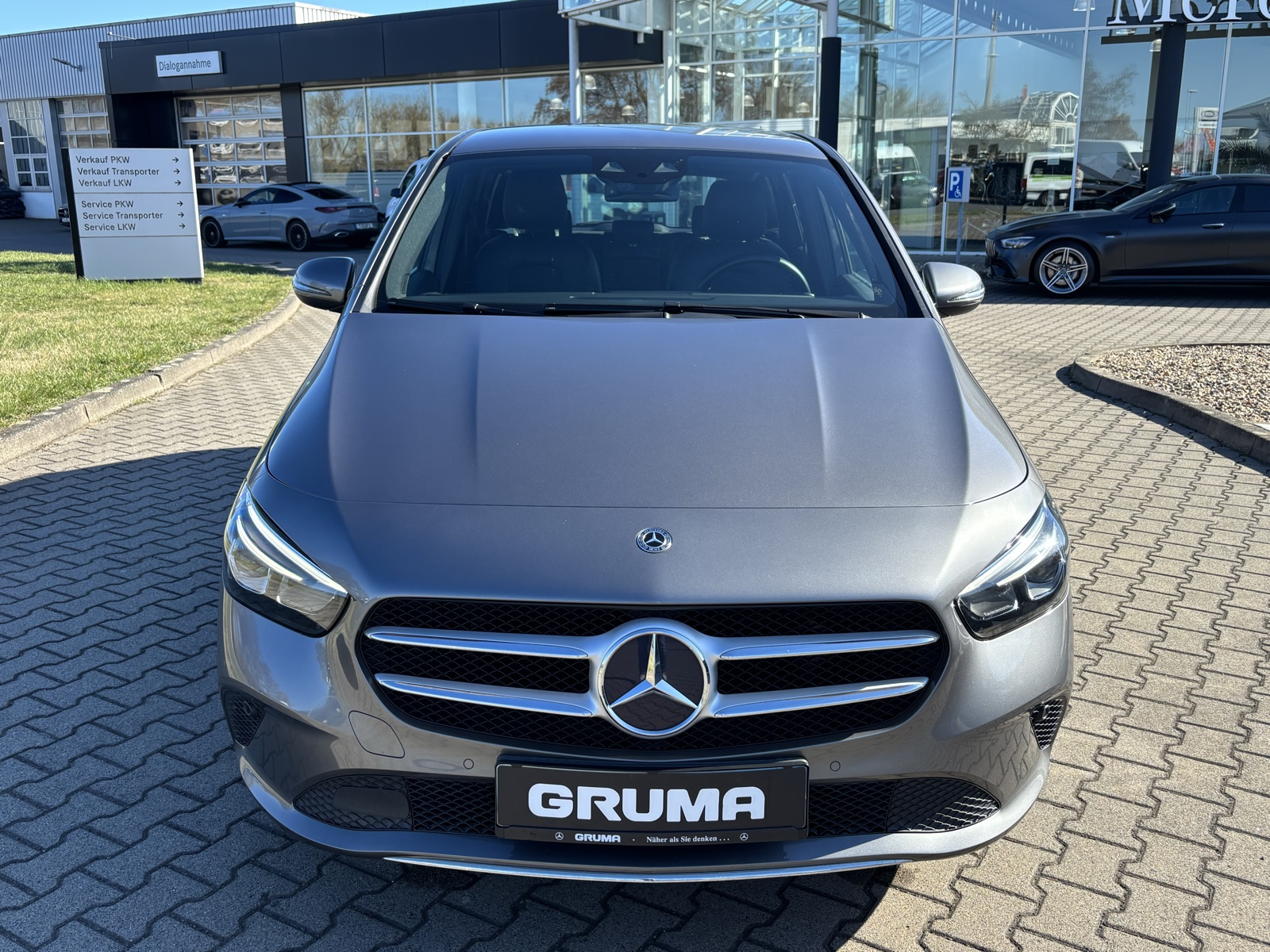 Mercedes-Benz B 200 