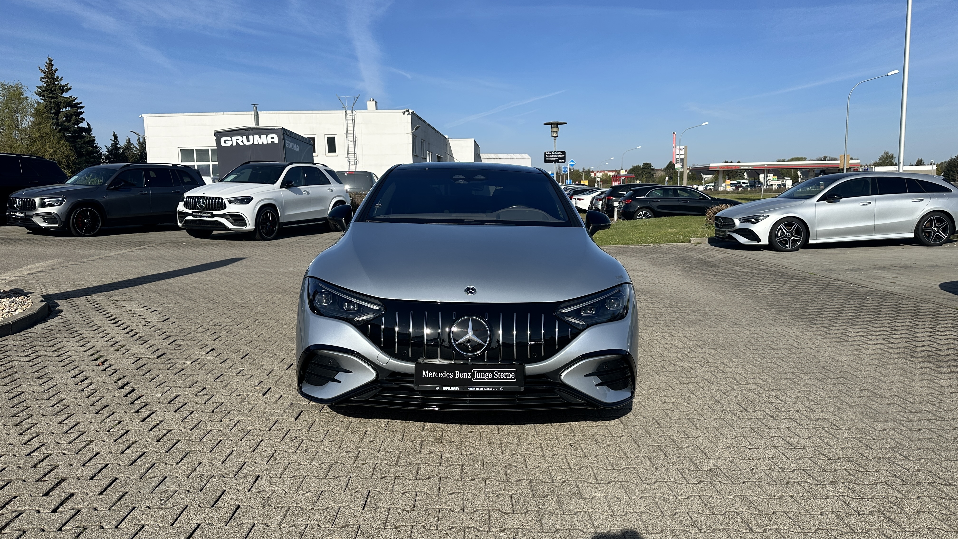 Mercedes-Benz EQE 53 AMG Mercedes-AMG EQE 53 4M+