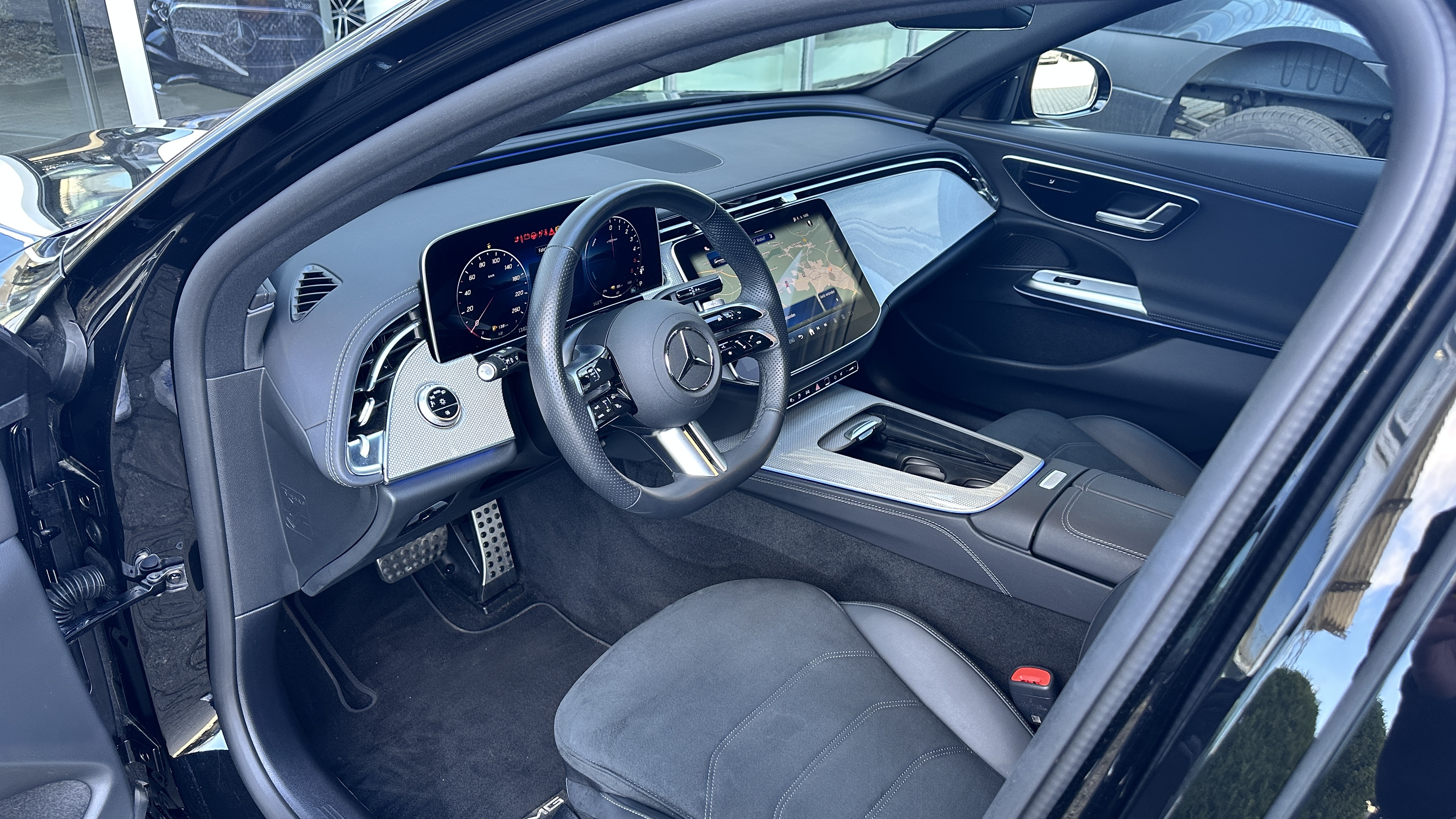 Mercedes-Benz E 300 de 4M T