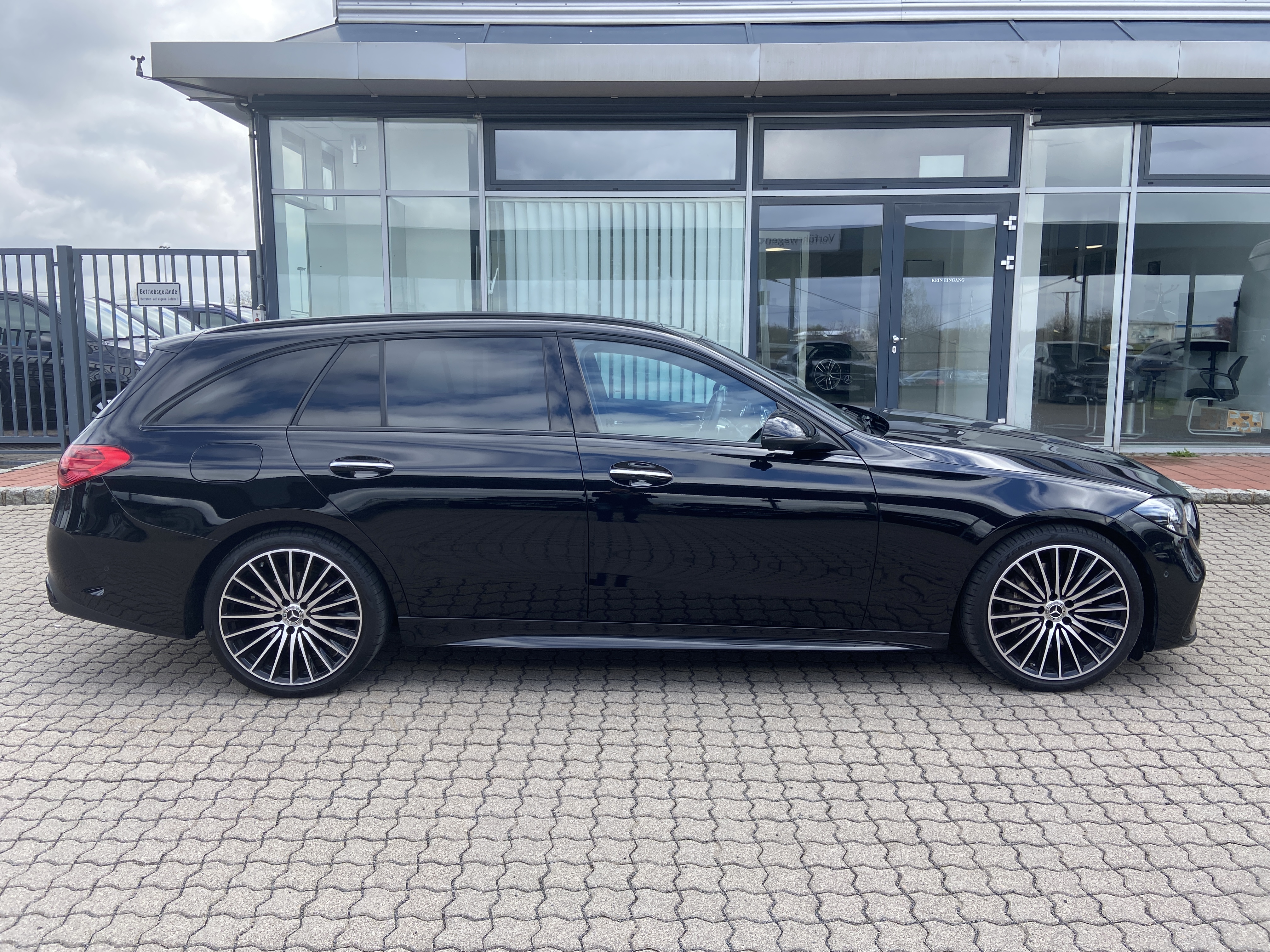 Mercedes-Benz C 300 4M T