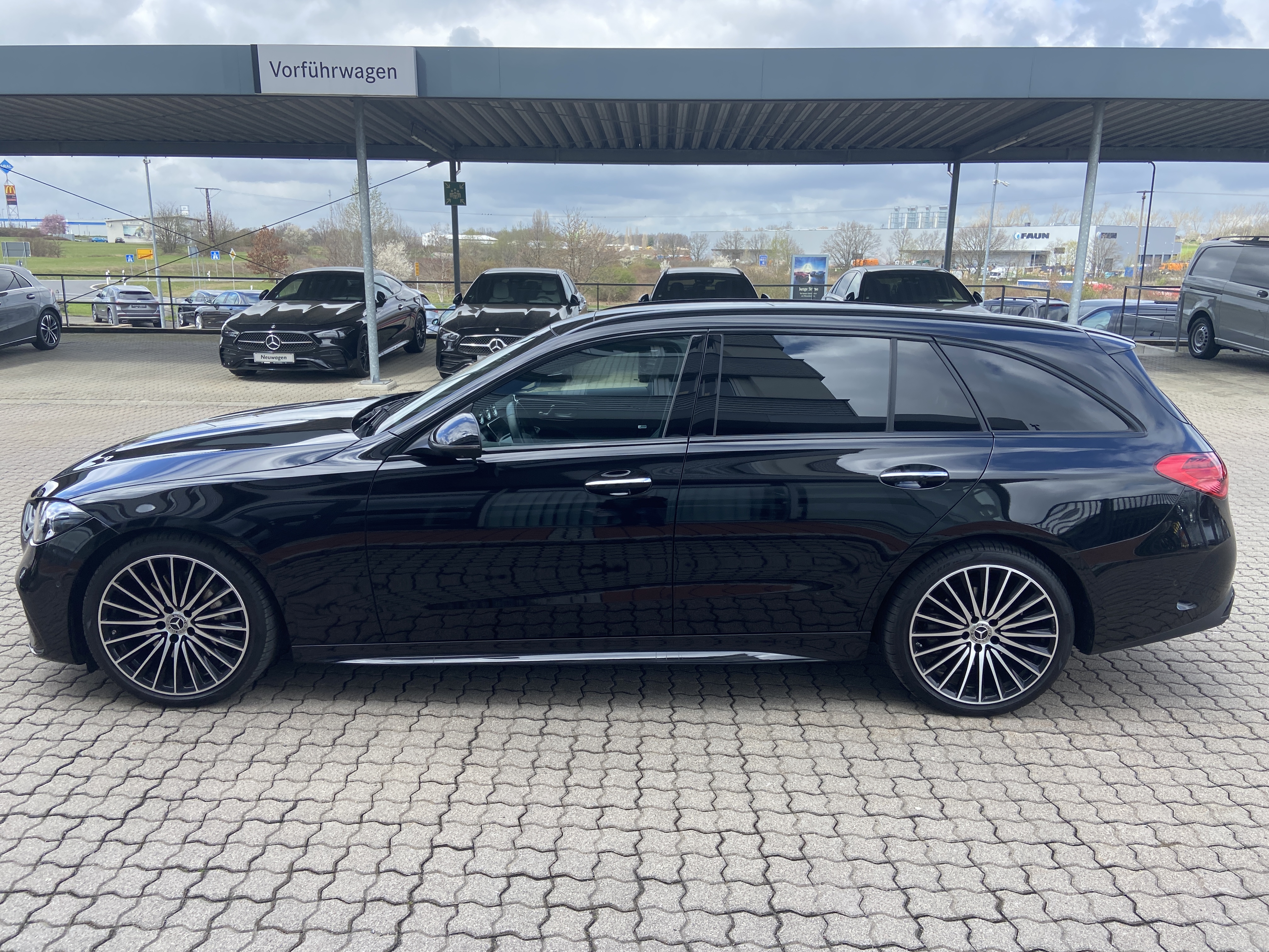 Mercedes-Benz C 300 4M T