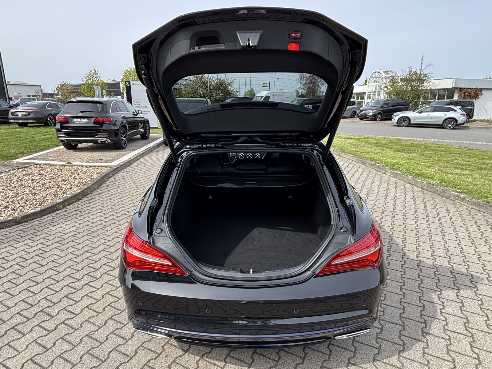 Mercedes-Benz CLA 220 d 4M SB
